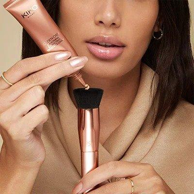 Golden Oasis Face 05 Round Foundation Brush, 001, large image number 3