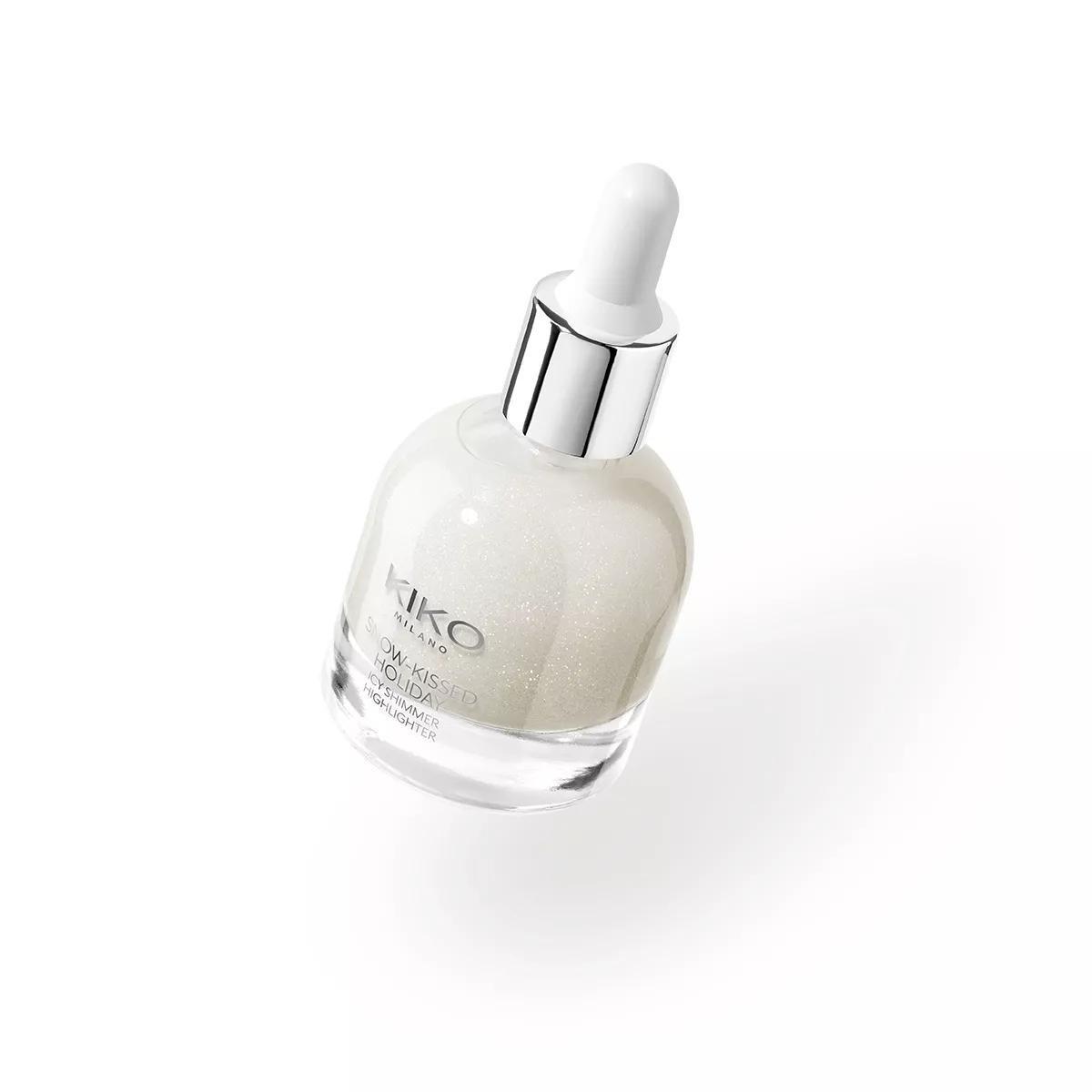 Snow-Kissed Holiday Icy Shimmer هايلايتر