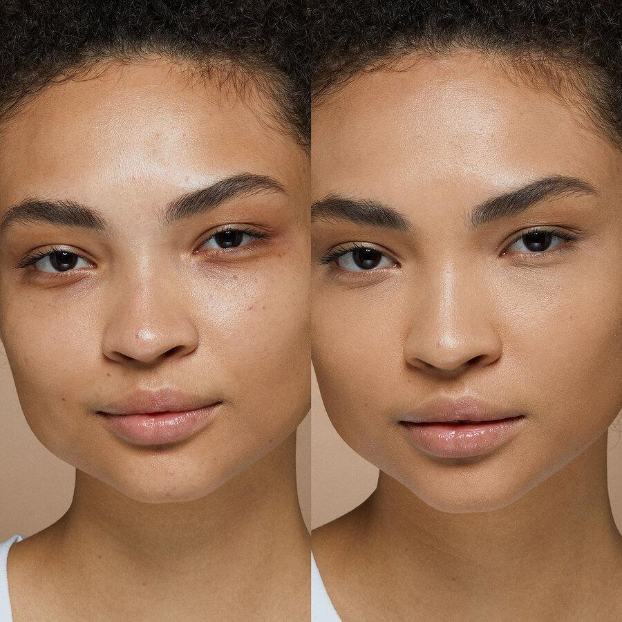 Instamoisture Glow Foundation, 7.7 Gold, thumbnail