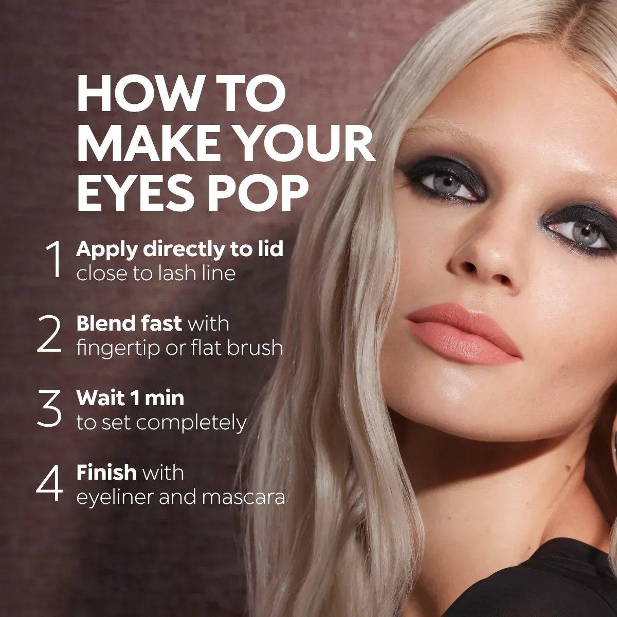 Long Lasting Eyeshadow Stick, 17 Golden Chocolate, medium