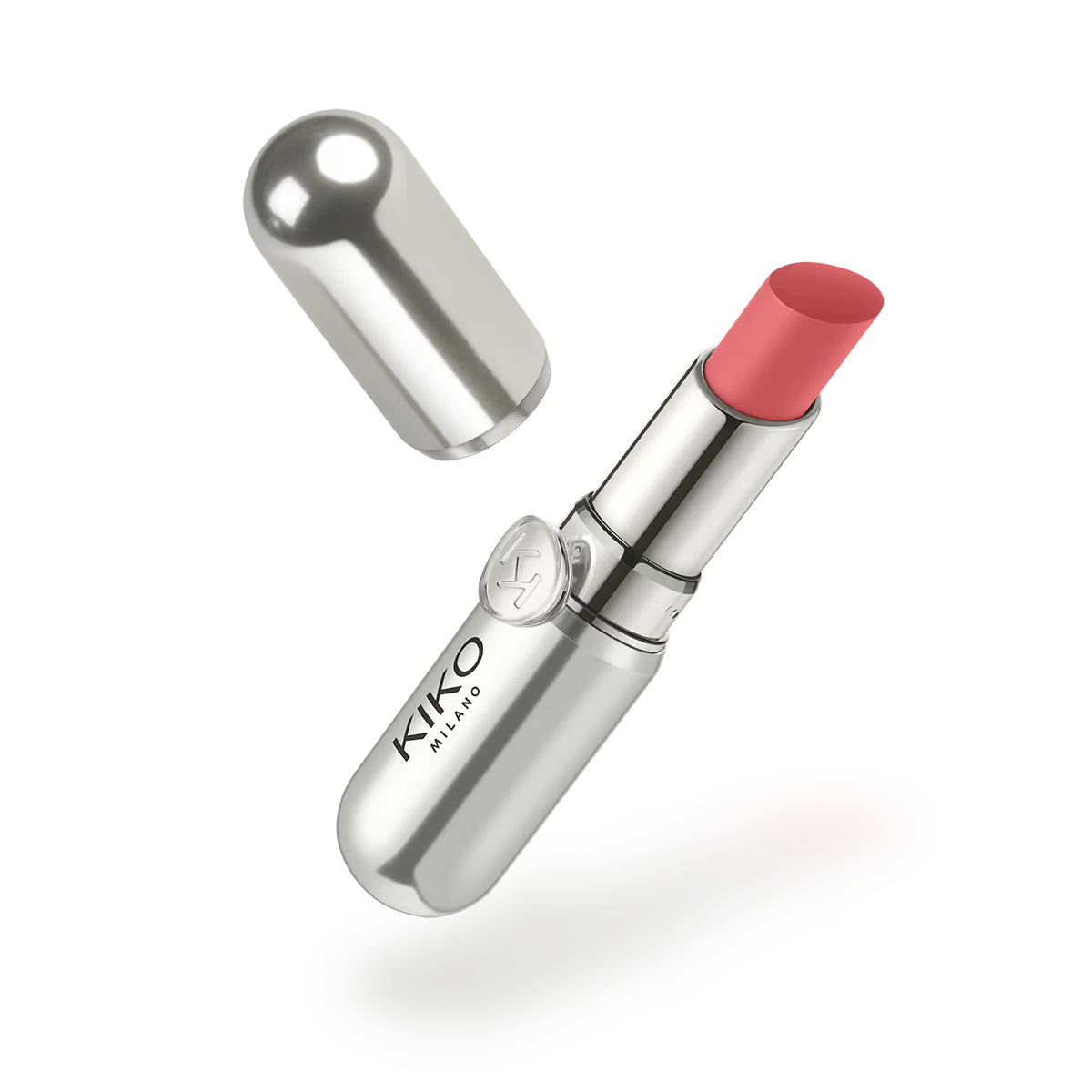 Hydrating lipstick with a radiant finish