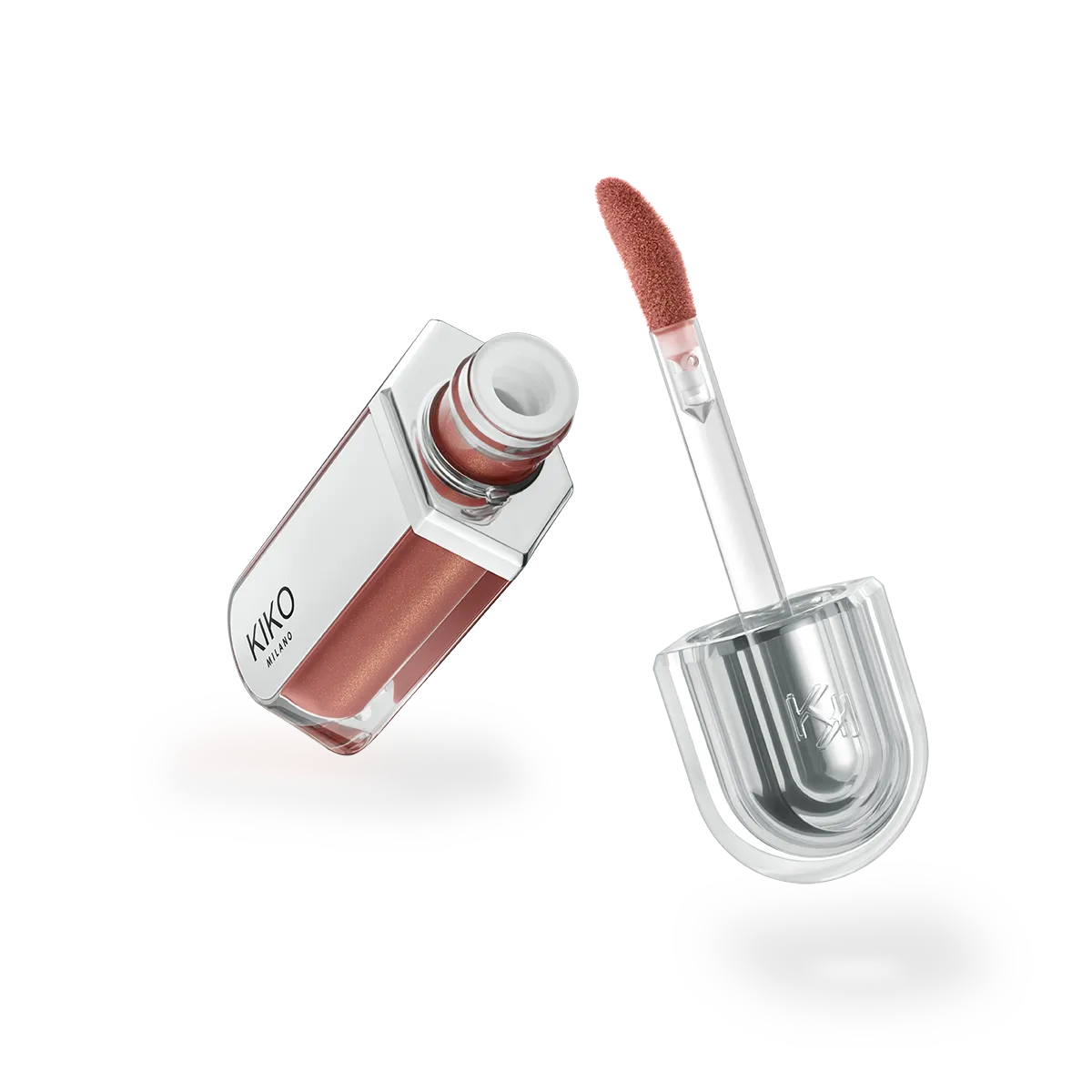 Moisturising lip gloss with extreme 3D