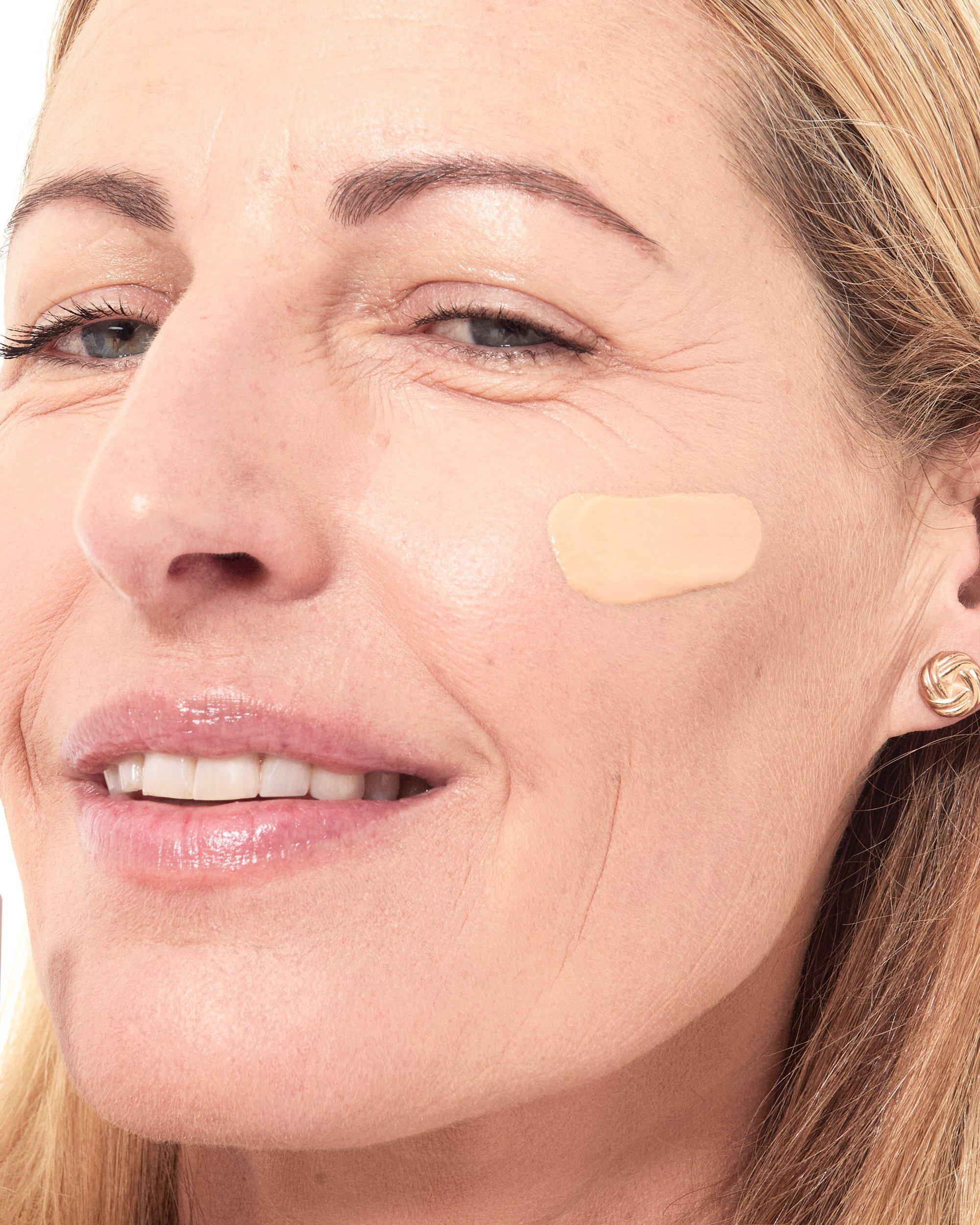 Love Fusion 24H Moisture Radiant Foundation, 35 .WG Warm Gold, thumbnail
