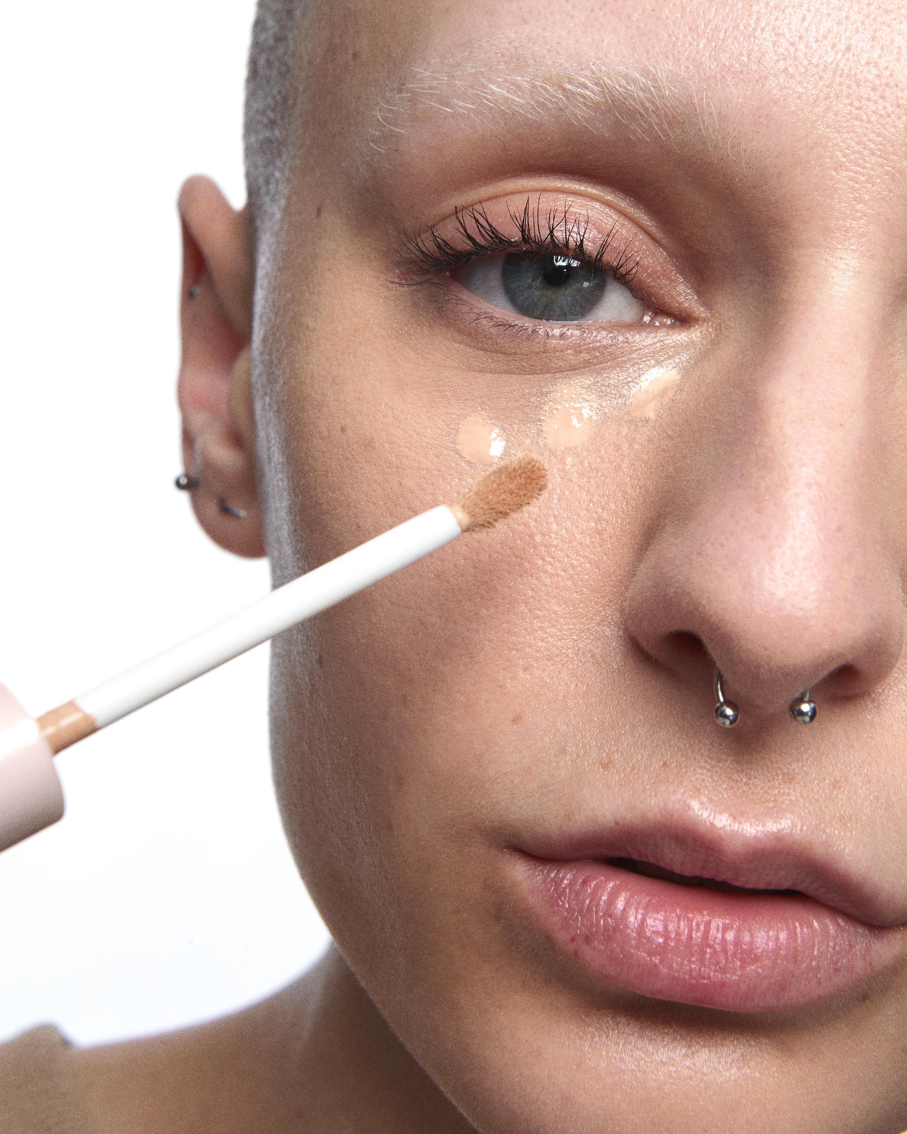 Love Fusion 24H Moisture Radiant Concealer, 06 Sandstone, thumbnail