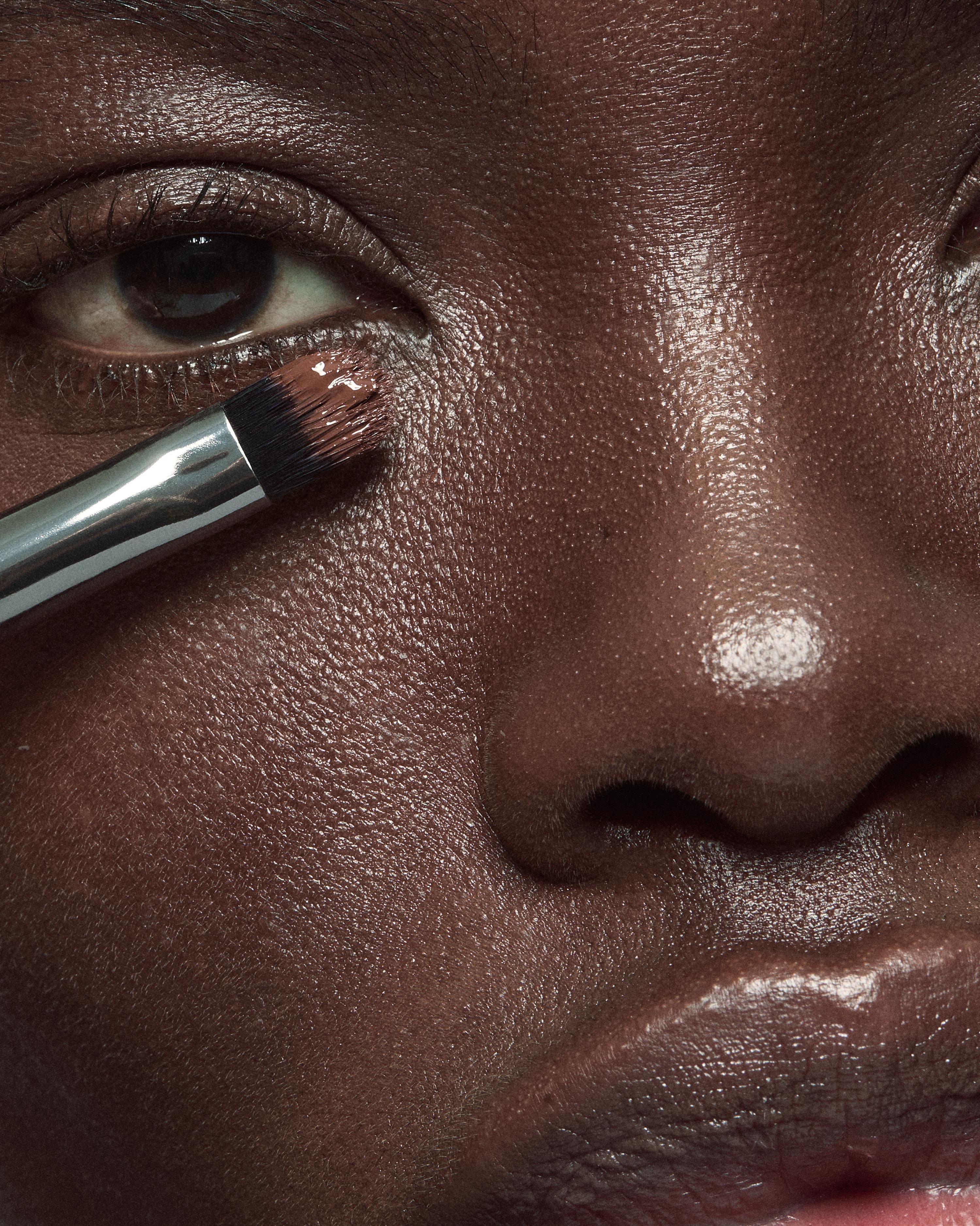 Love Fusion 24H Moisture Radiant Concealer, 24 Dark Cocoa, thumbnail