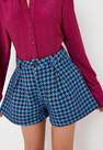 Missguided - Blue Blue Houndstooth Boucle Flippy Shorts