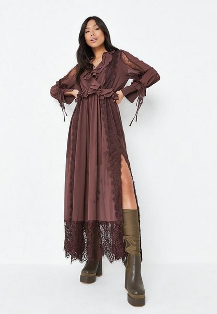 Missguided - Chocolate Tall Lace Detail Long Sleeve Maxi Dress