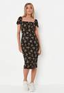 Missguided - Black Black Floral Print Ruched Bust Milkmaid Midaxi Dress