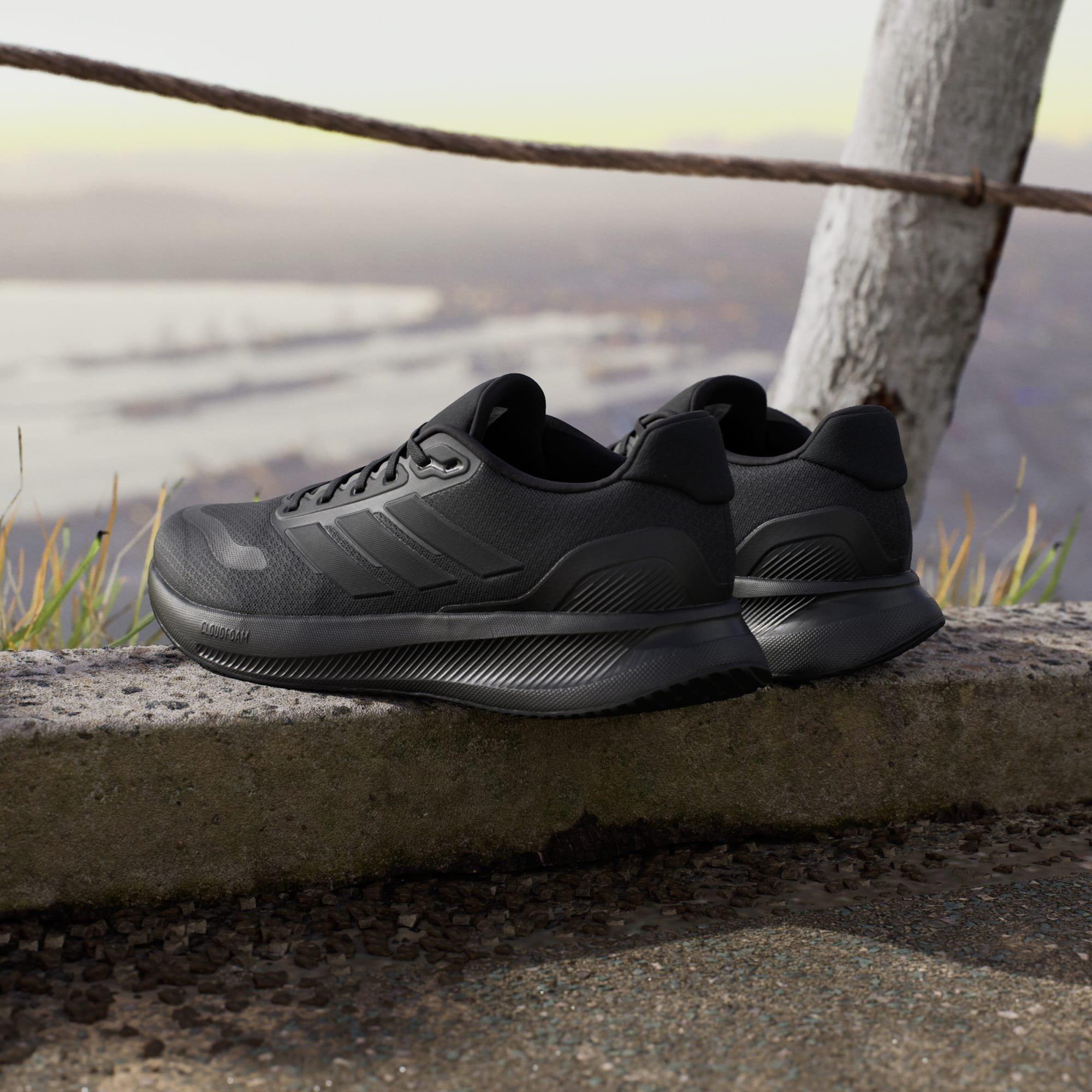 Black Run Falcon 5 Running Shoes, , large image number 2