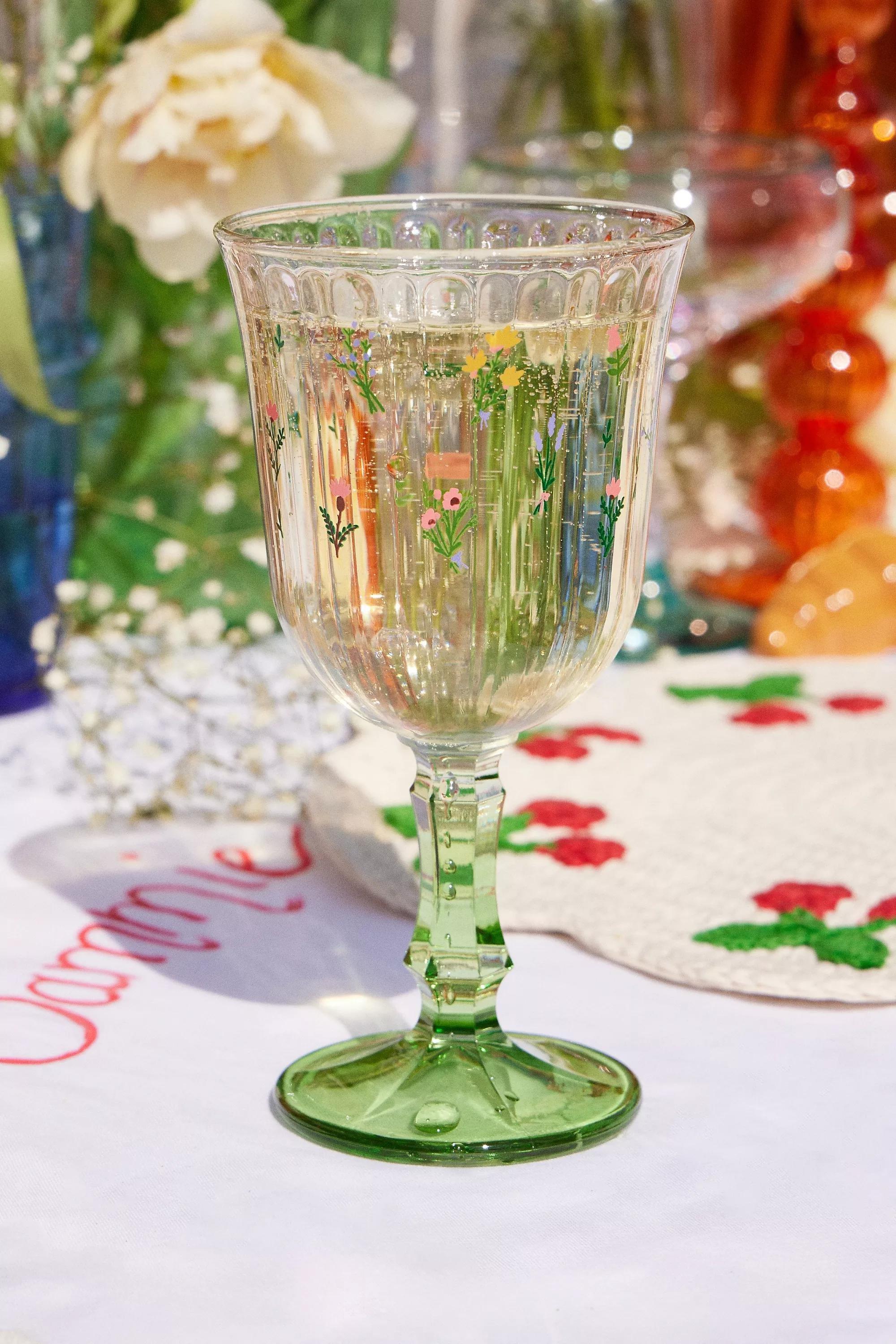 Multicolour Floral Ribbed Wine Glass, GRN, medium