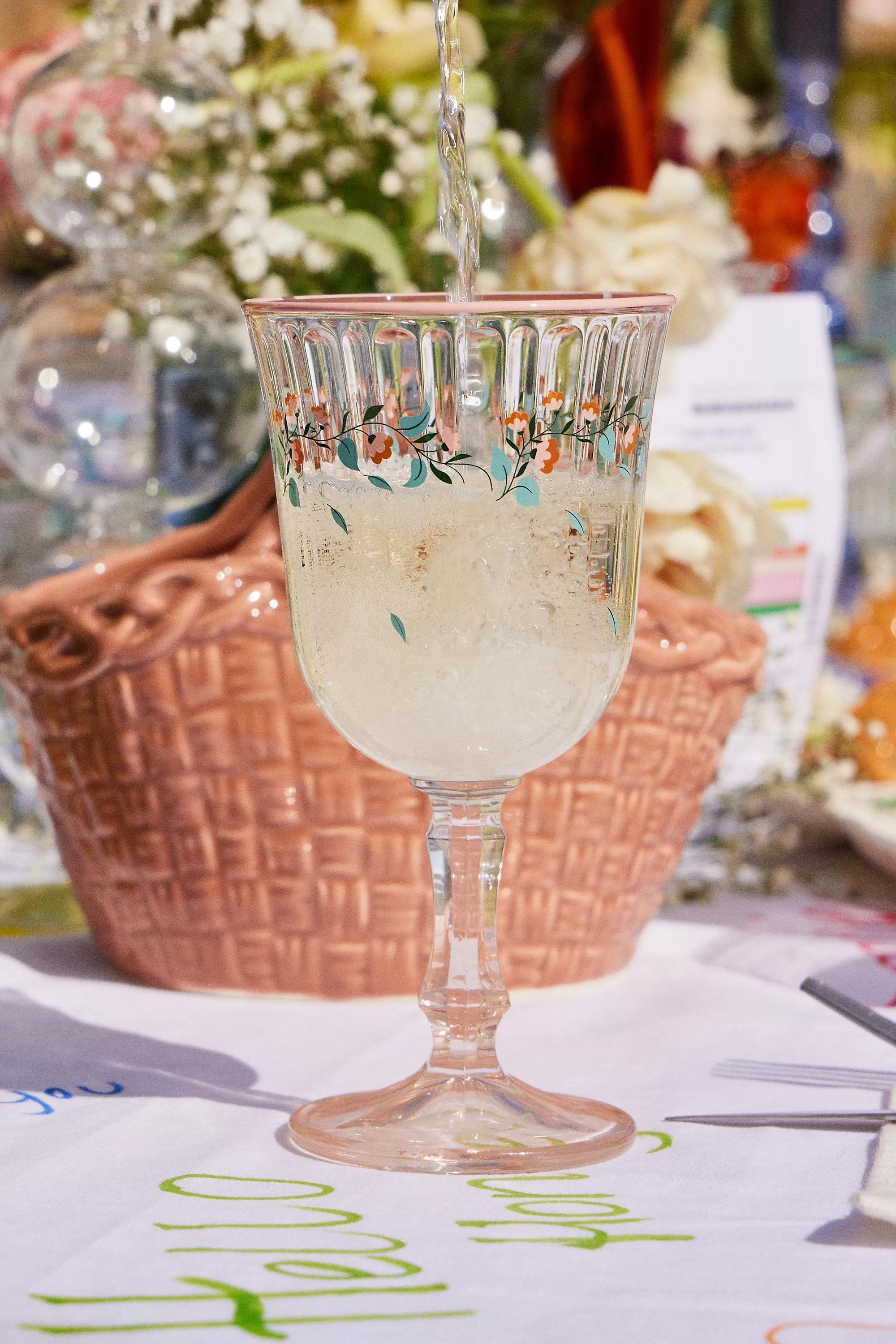 Multicolour Floral Ribbed Wine Glass, PINK, large image number 0