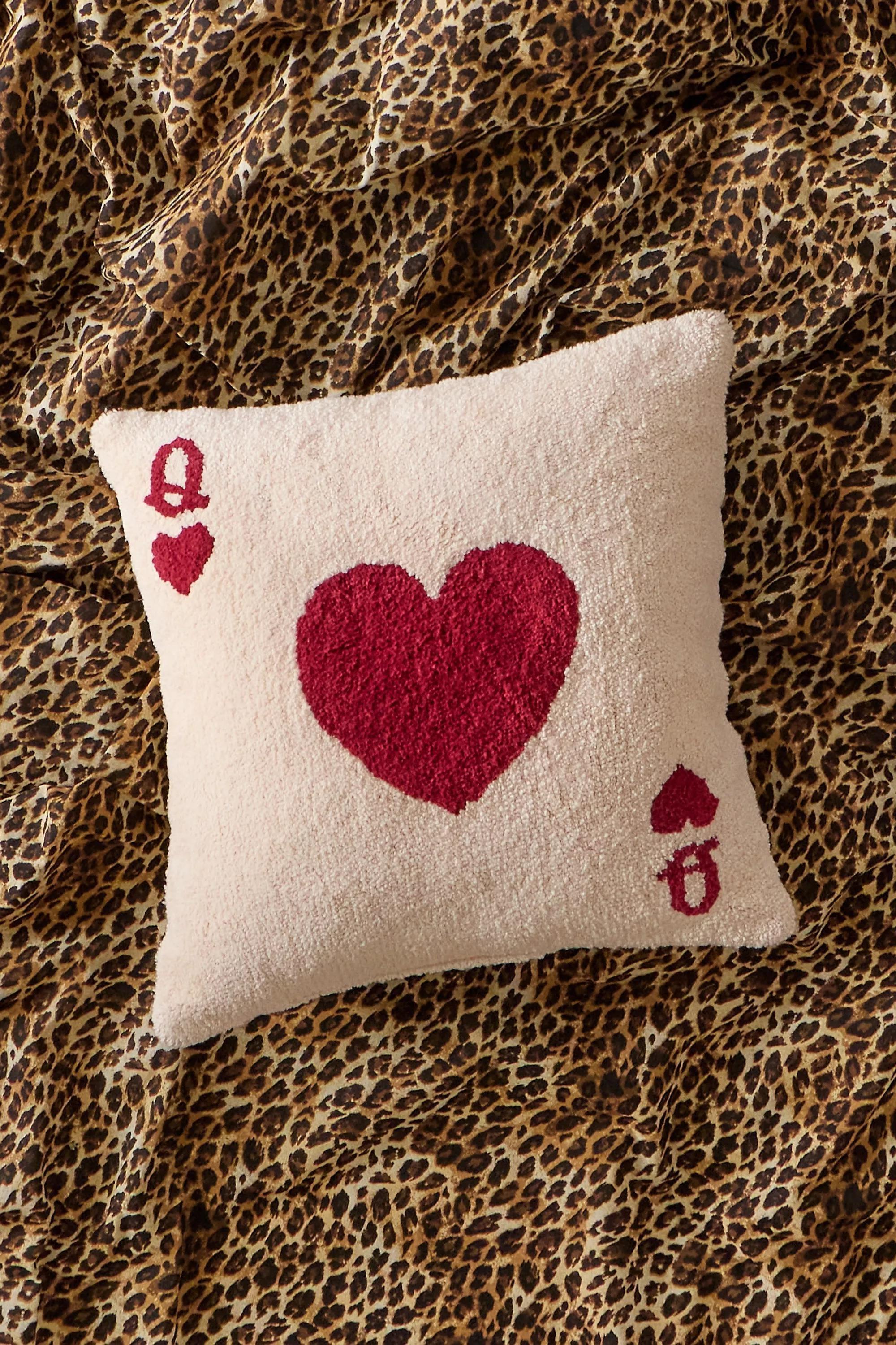 Queen Of Hearts Cushion, , medium