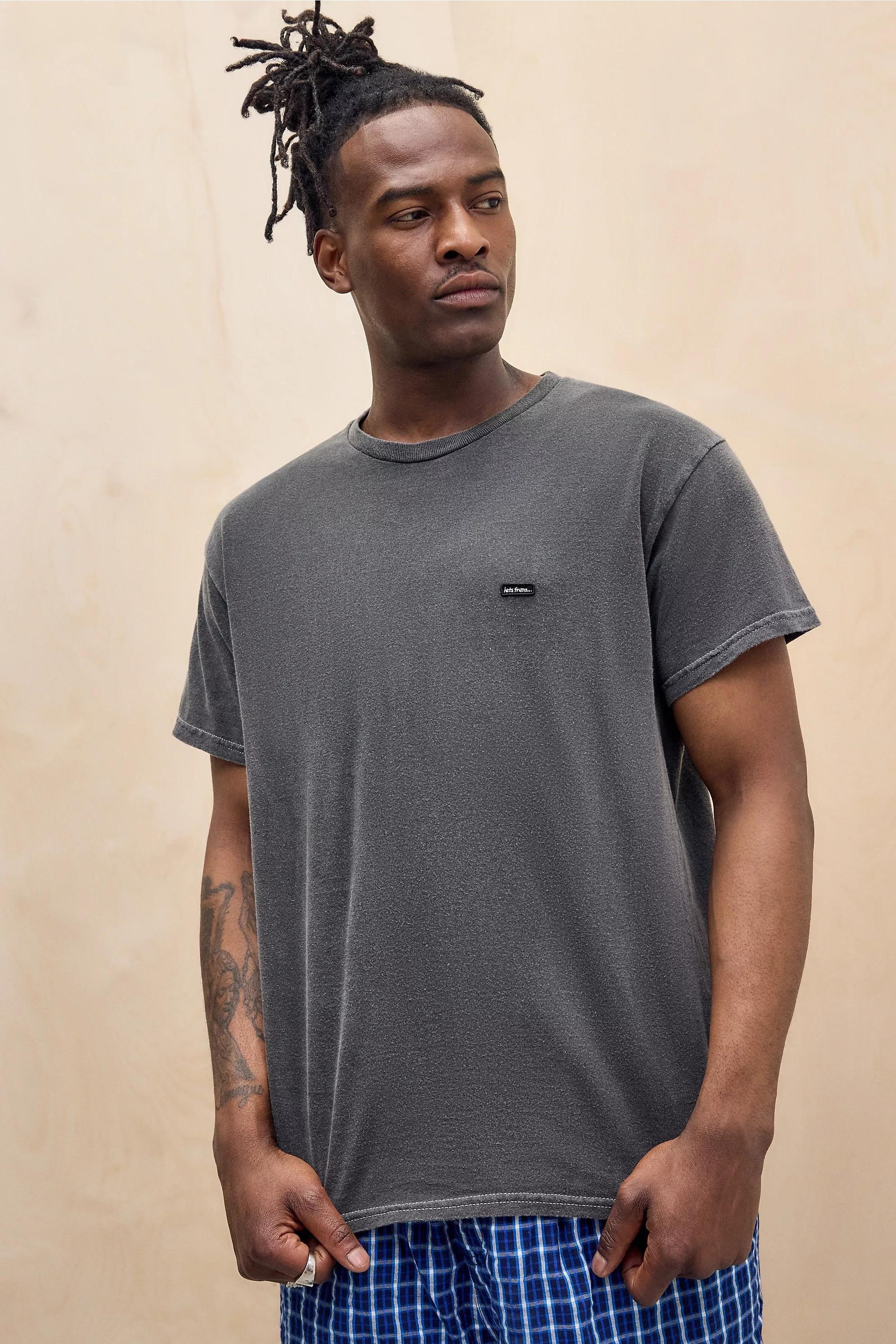 Grey Iets Frans...Badge T-Shirt, BLK, large image number 0