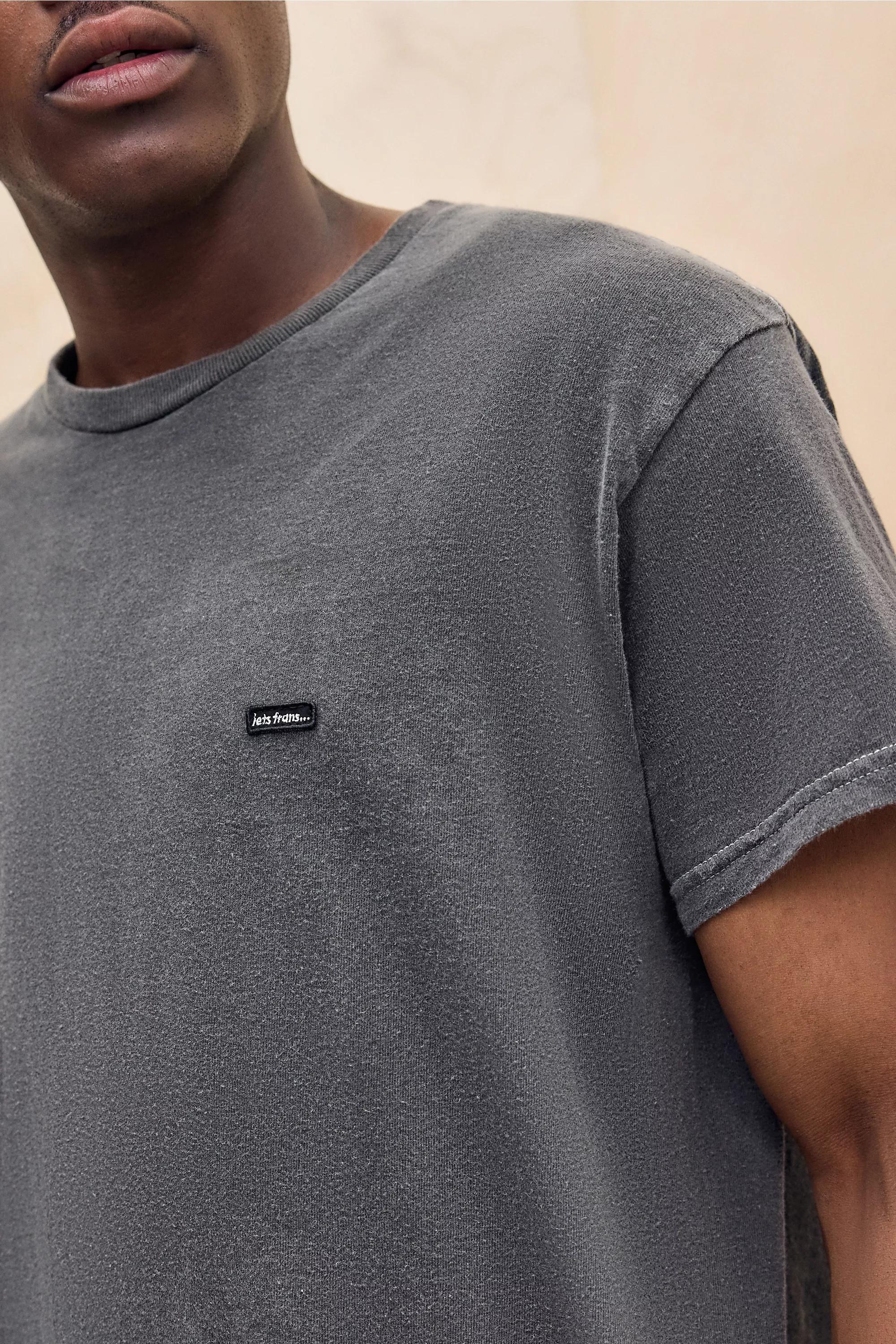 Grey Iets Frans...Badge T-Shirt, BLK, large image number 2