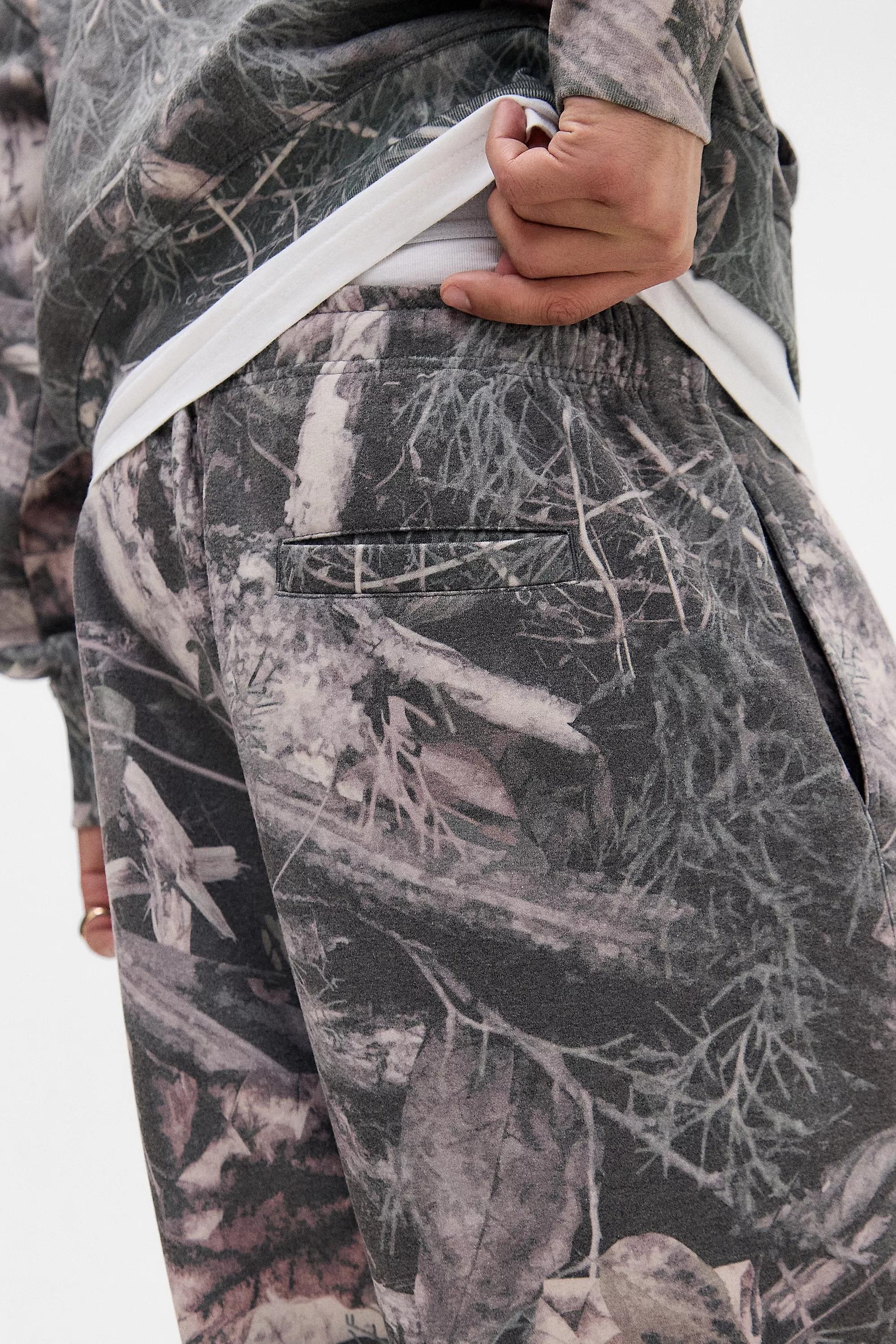 Multicolour Bdg Zax Leaf Camo Joggers, ASSORT, large image number 3