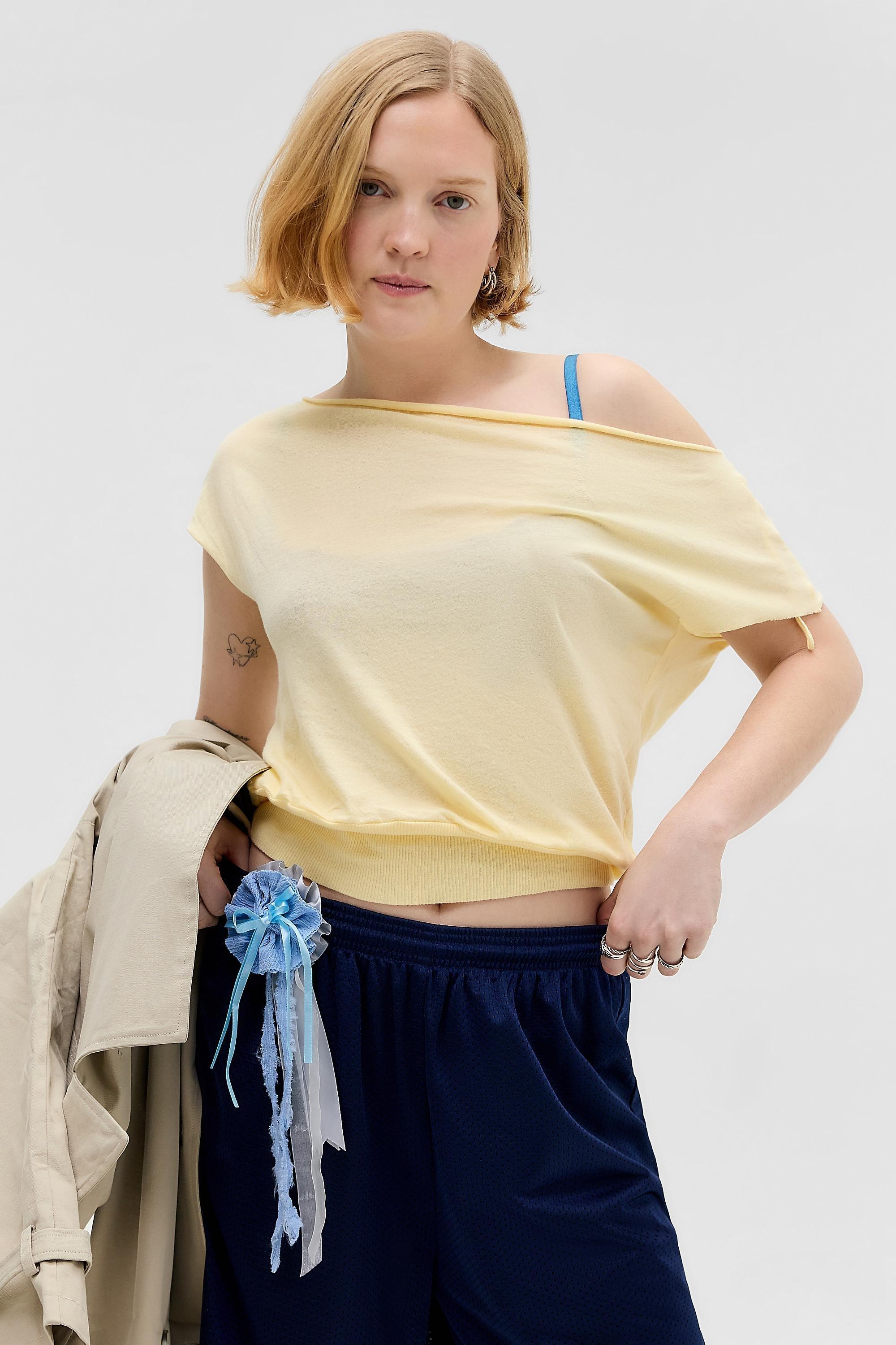 Yellow Out From Under Off-The-Shoulder Banded Hem T-Shirt, YEL, large image number 5