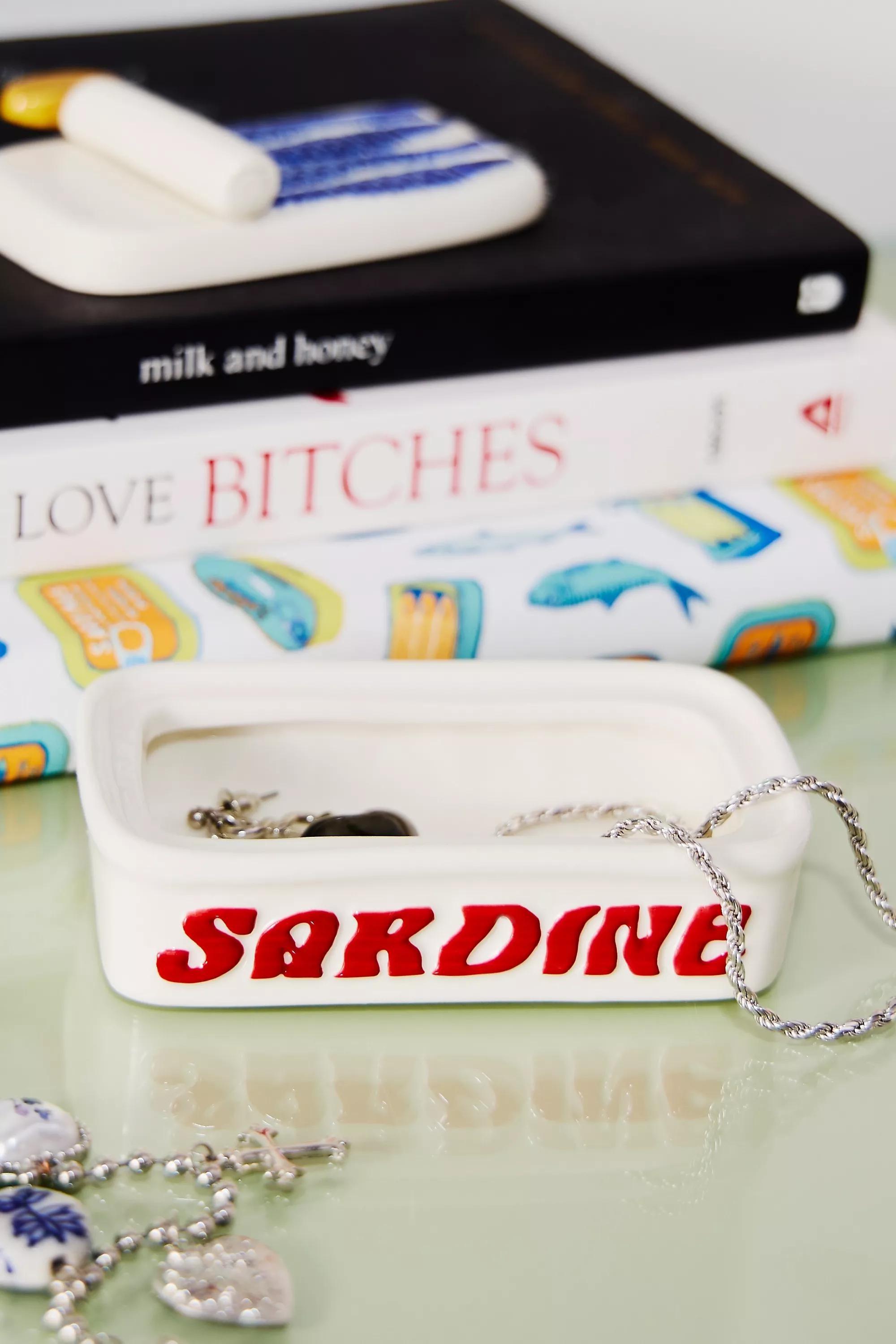 WHITE Sardine Trinket Box, WHT, medium