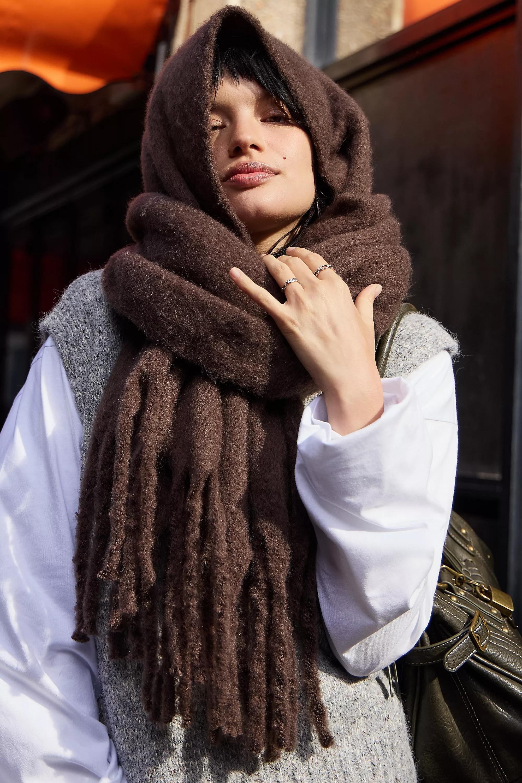 CHOCOLATE UO Lenora Blanket Scarf, CHOC, large image number 0