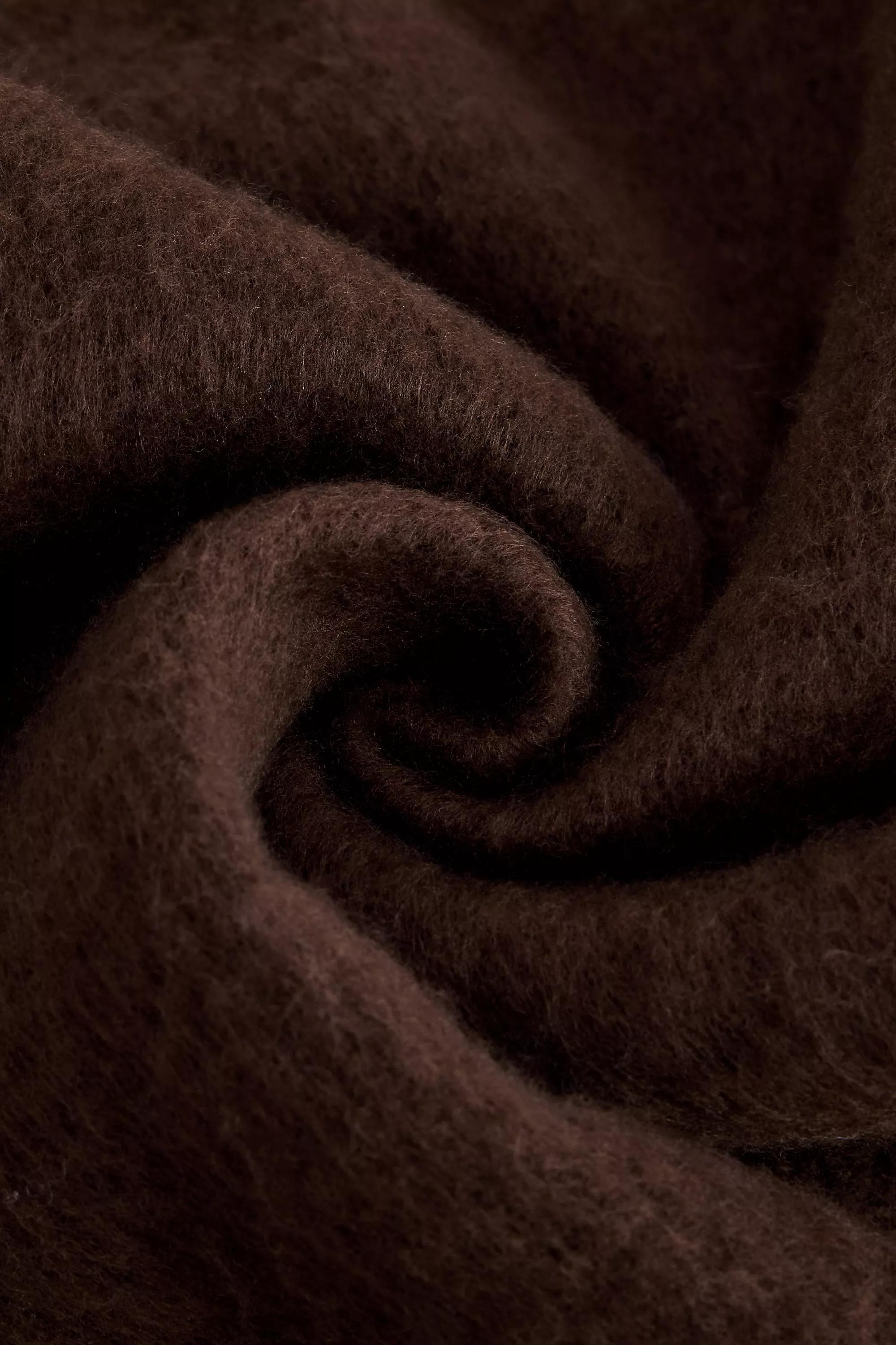 CHOCOLATE UO Lenora Blanket Scarf, CHOC, large image number 3