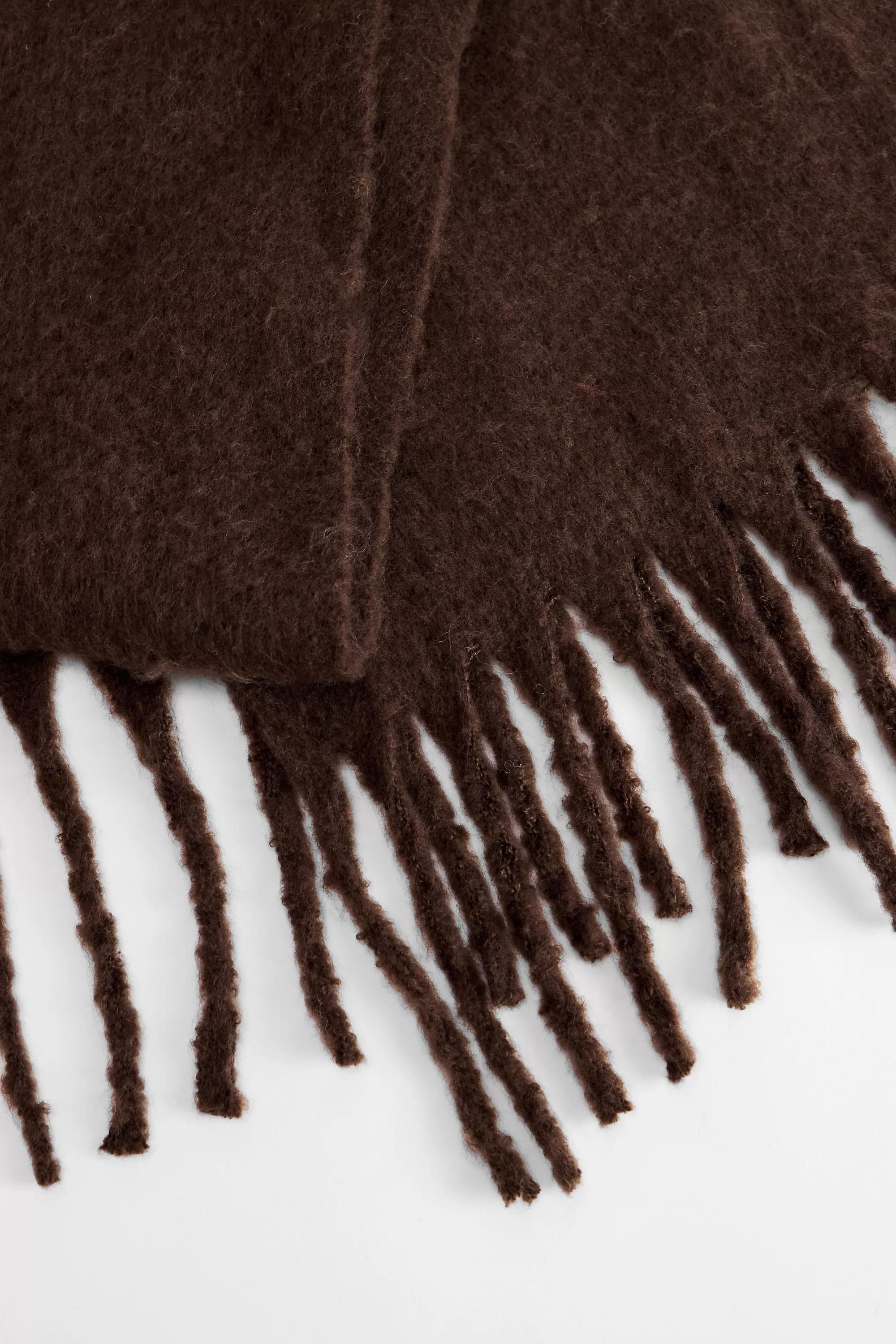 CHOCOLATE UO Lenora Blanket Scarf, CHOC, large image number 4