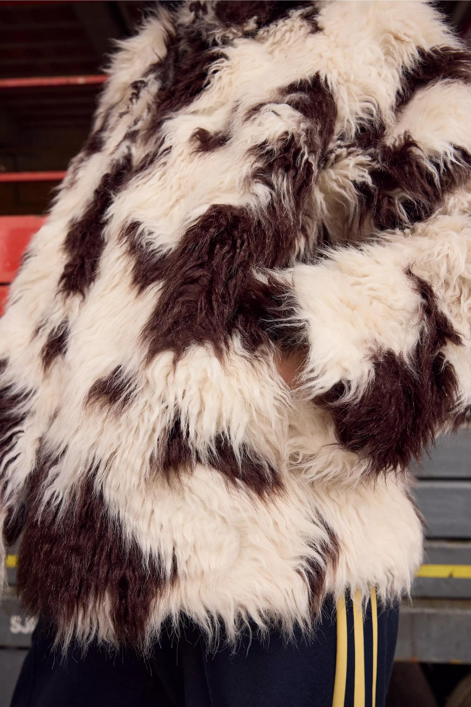 Assort Bdg Cow Print Faux Fur Coat, ASSORT, large image number 3