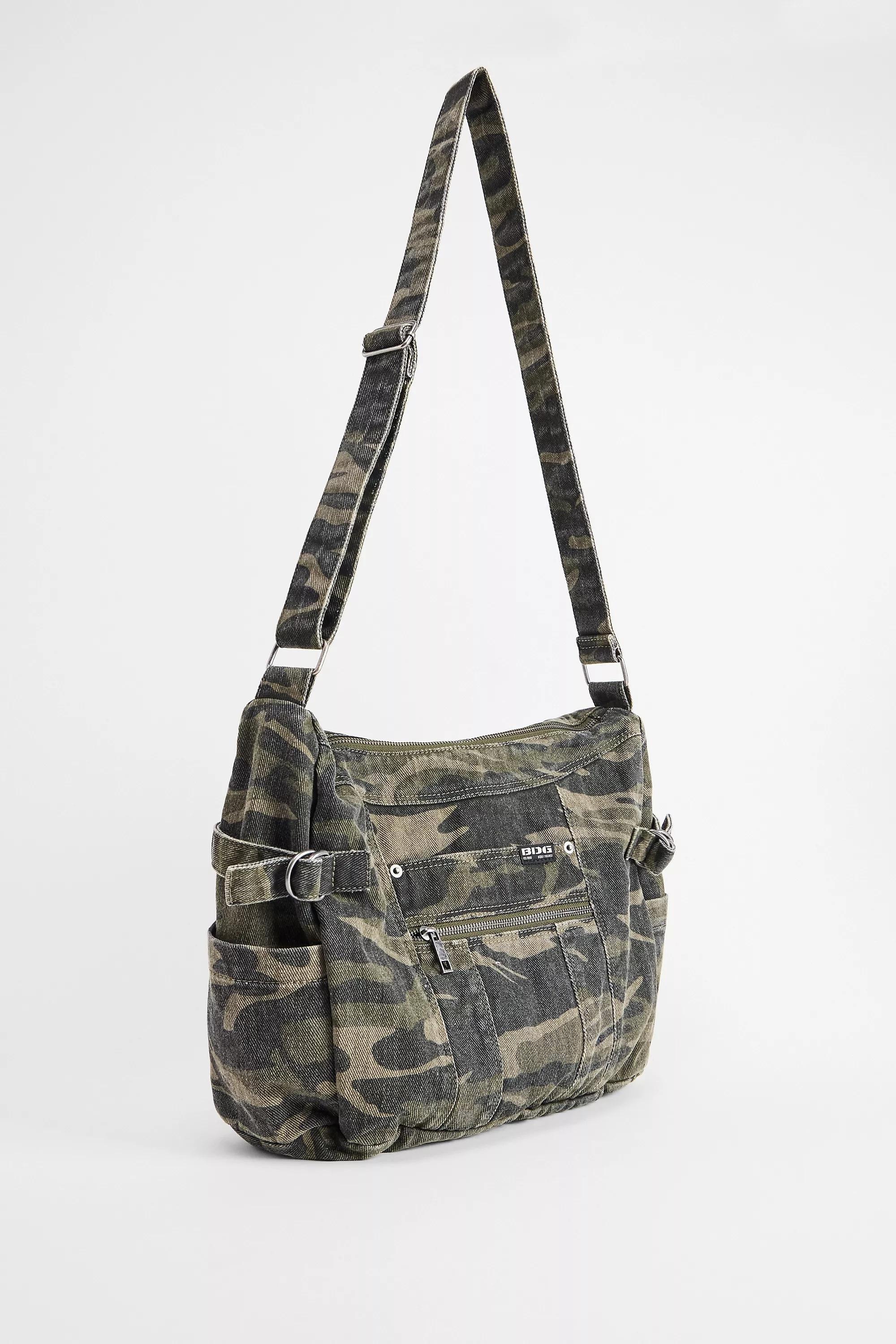 DARK GREEN BDG Dark Camo Zip Sling Bag, D GREEN, large image number 3