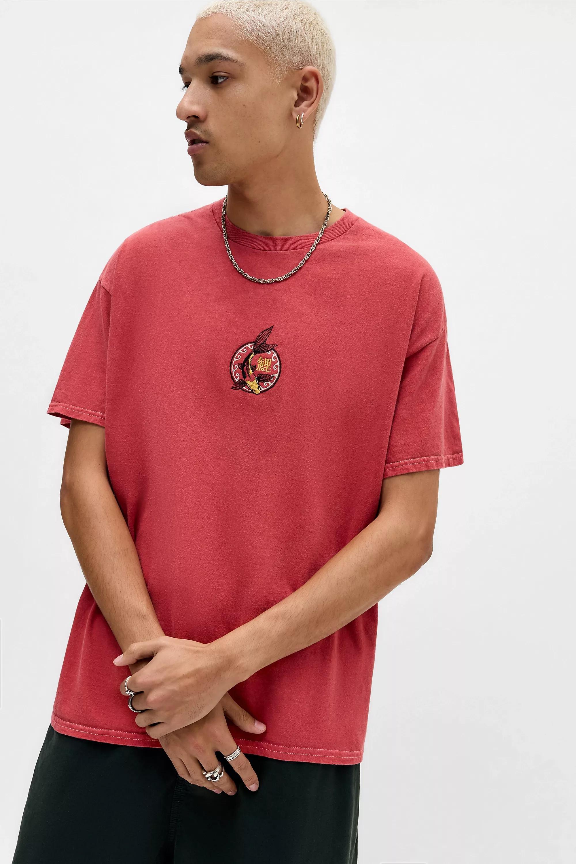 UO Fish Asiatic Embroidered Motif T-Shirt, , large image number 0