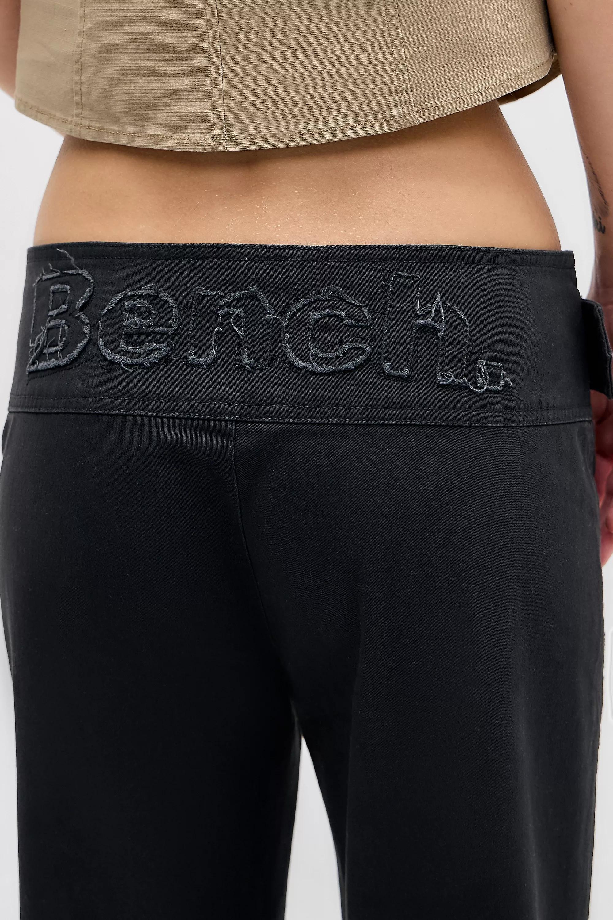 OFF-BLACK Bench UO Exclusive Carma Belt Flared Pants, A301_0506, large image number 3