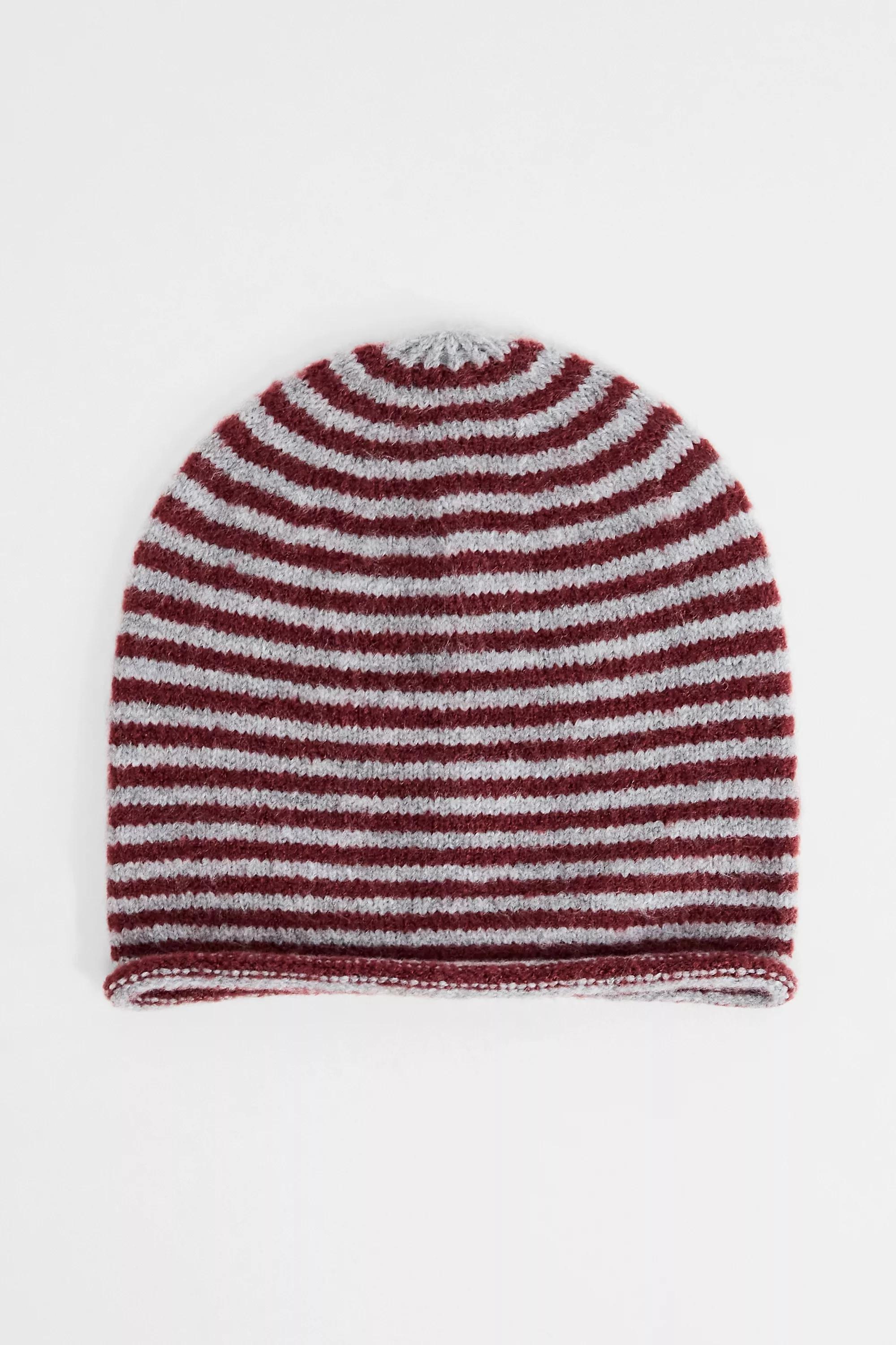 Burgundy Uo Courtney Beanie, WINE, large image number 1