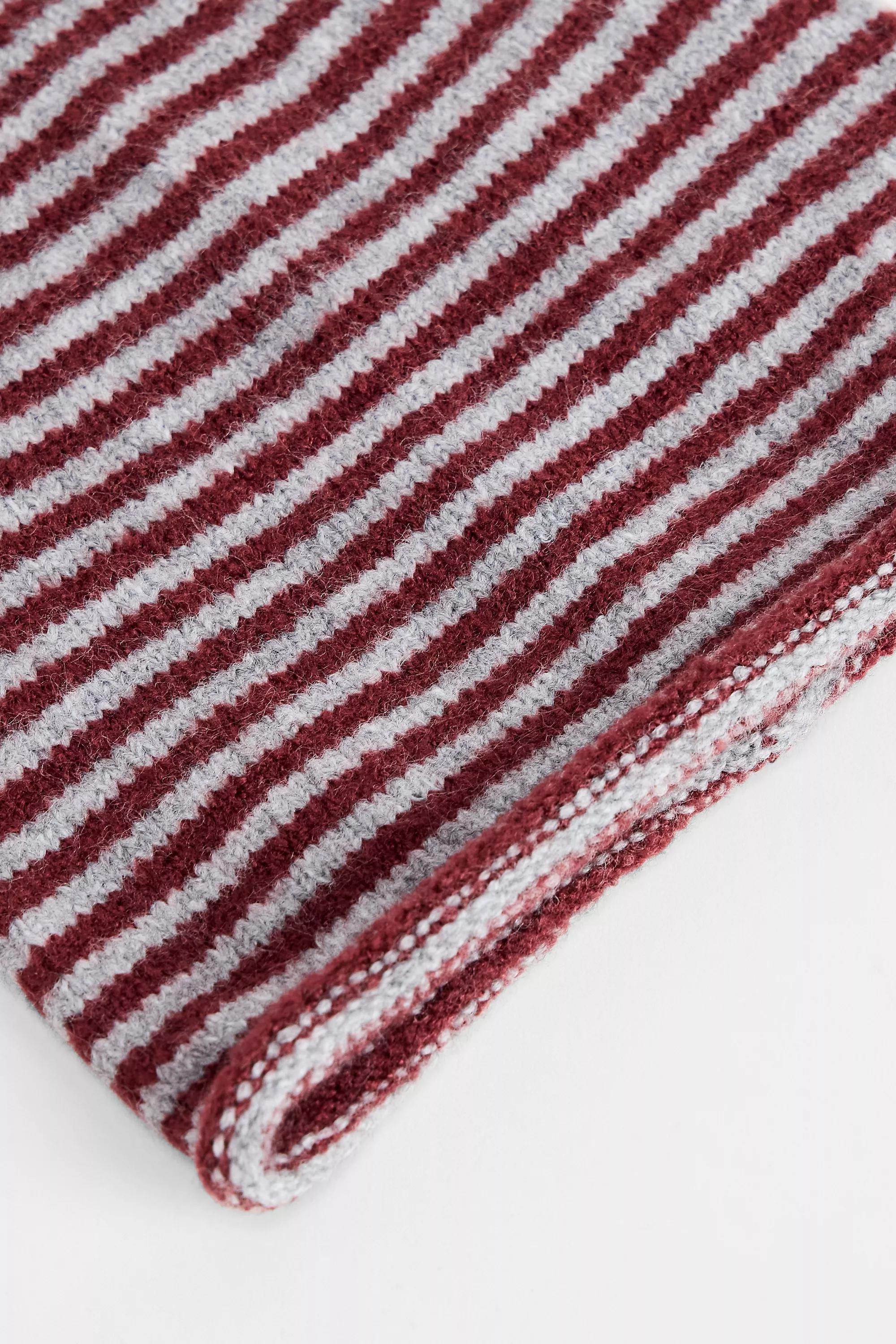 Burgundy Uo Courtney Beanie, WINE, large image number 3