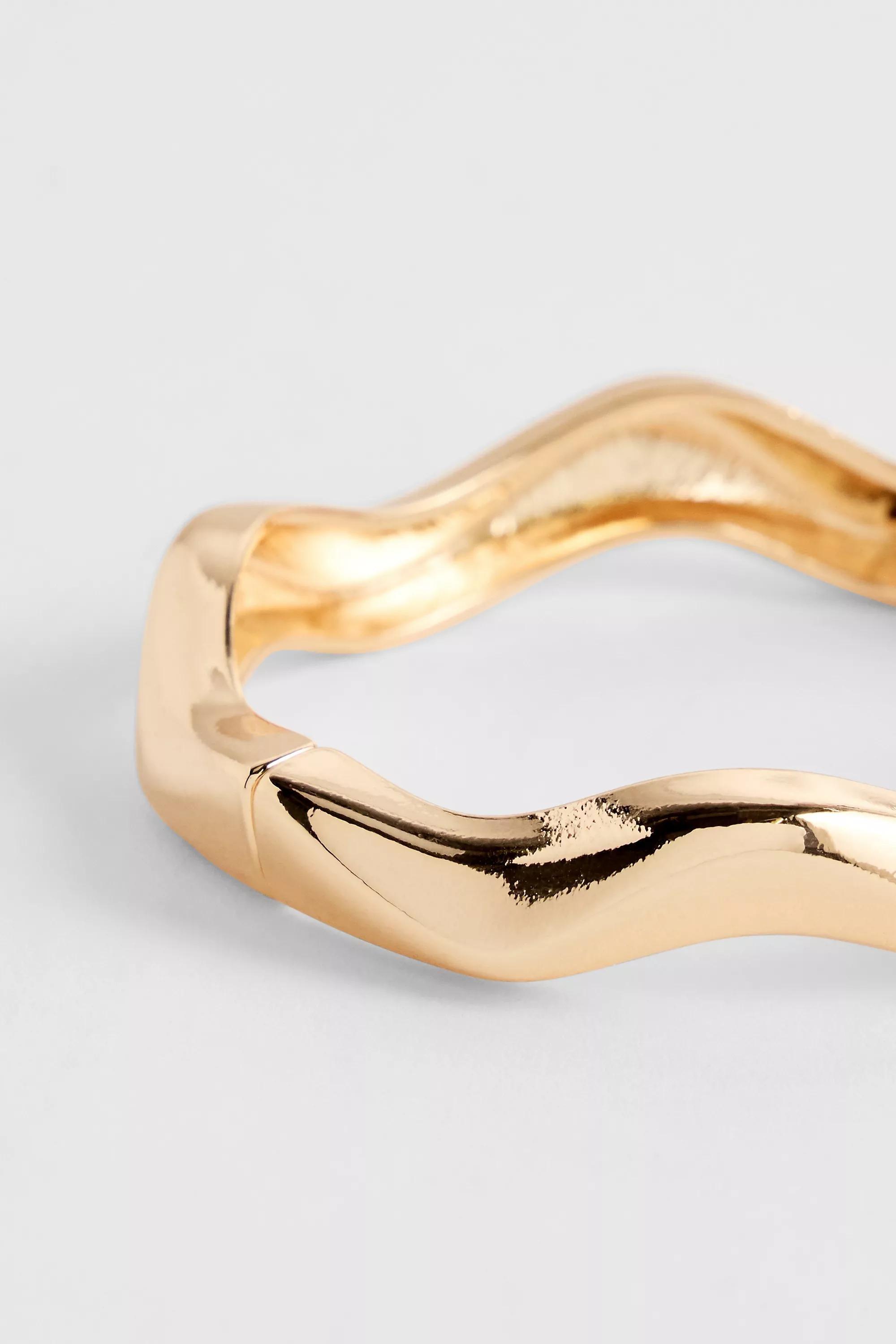 Gold Silence + Noise Ridged Stacking Bangle, GOLD, large image number 2