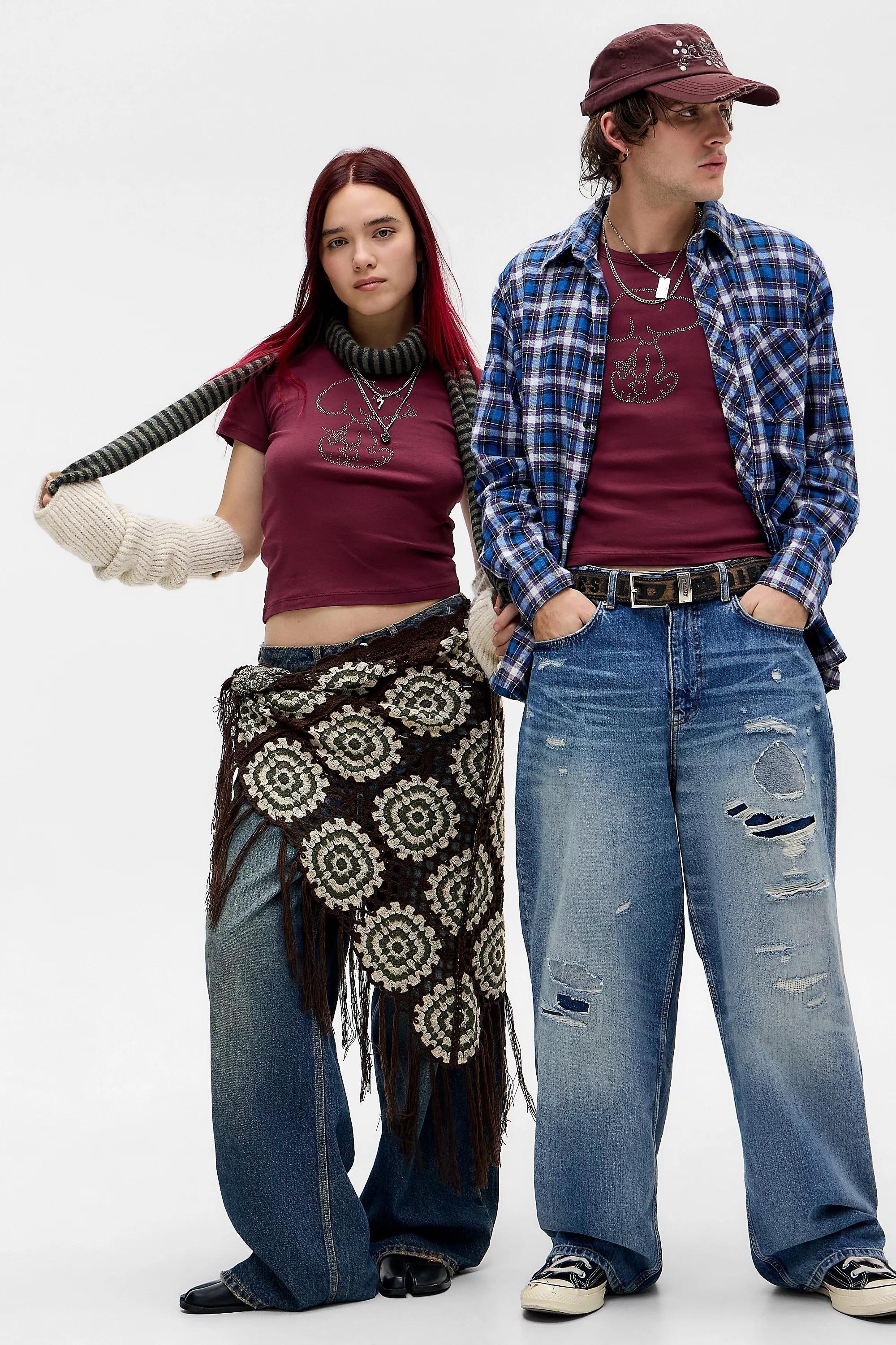 Wine Uo Snoopy Printed T-Shirt, WINE, large image number 4