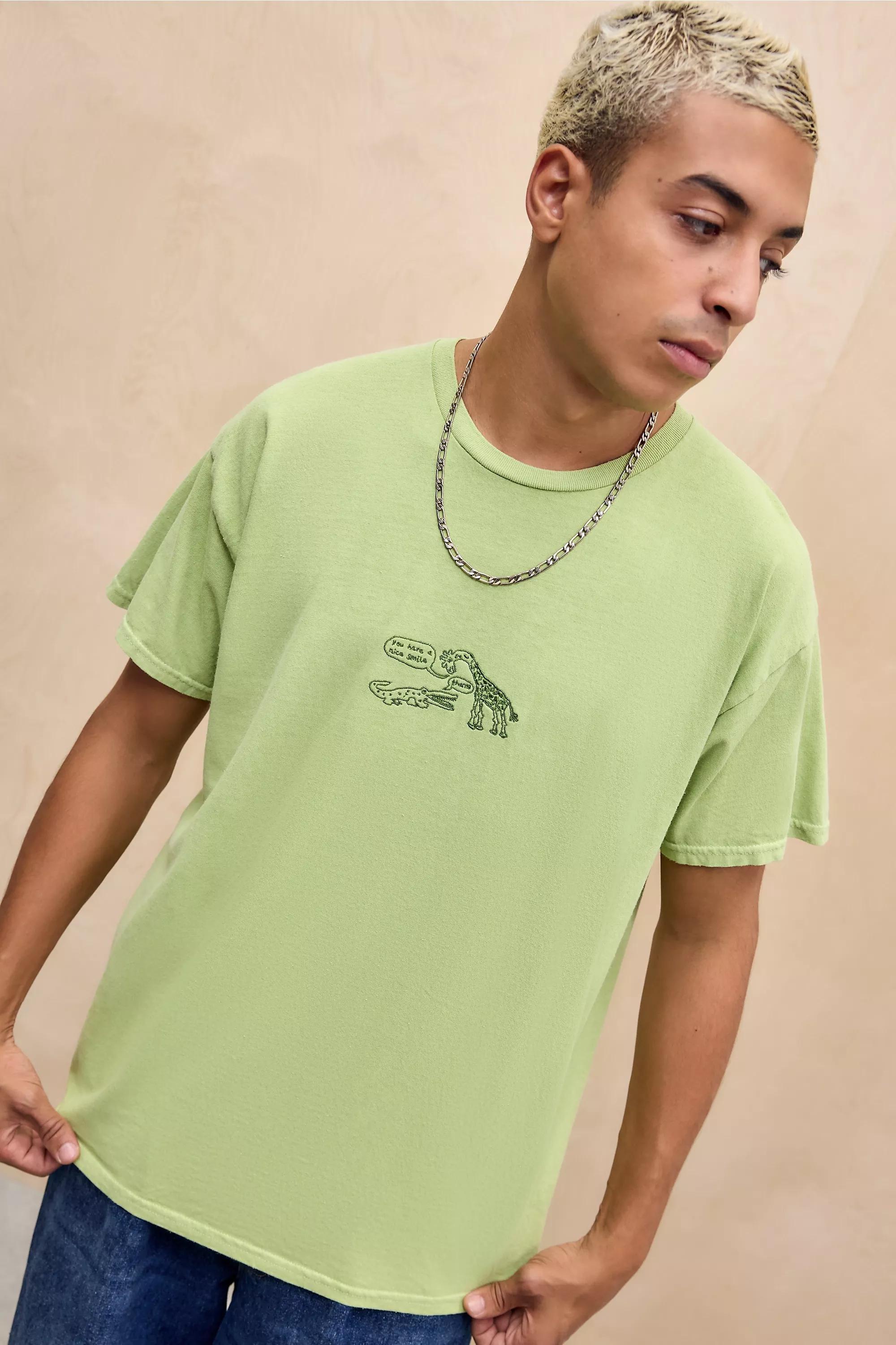 Green Uo Giraffe T-Shirt, GRN, medium