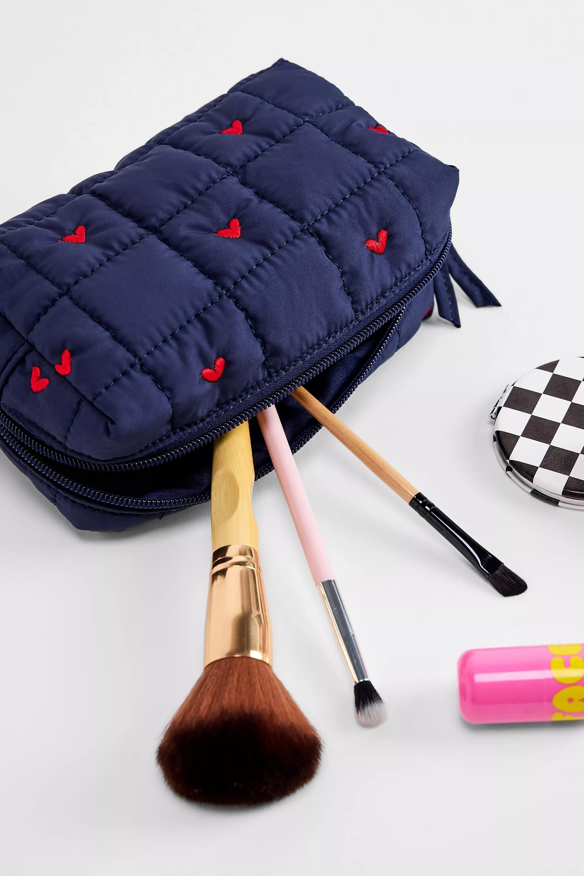 Navy Uo Heart Embroidered Makeup Bag, NAVY, large image number 1