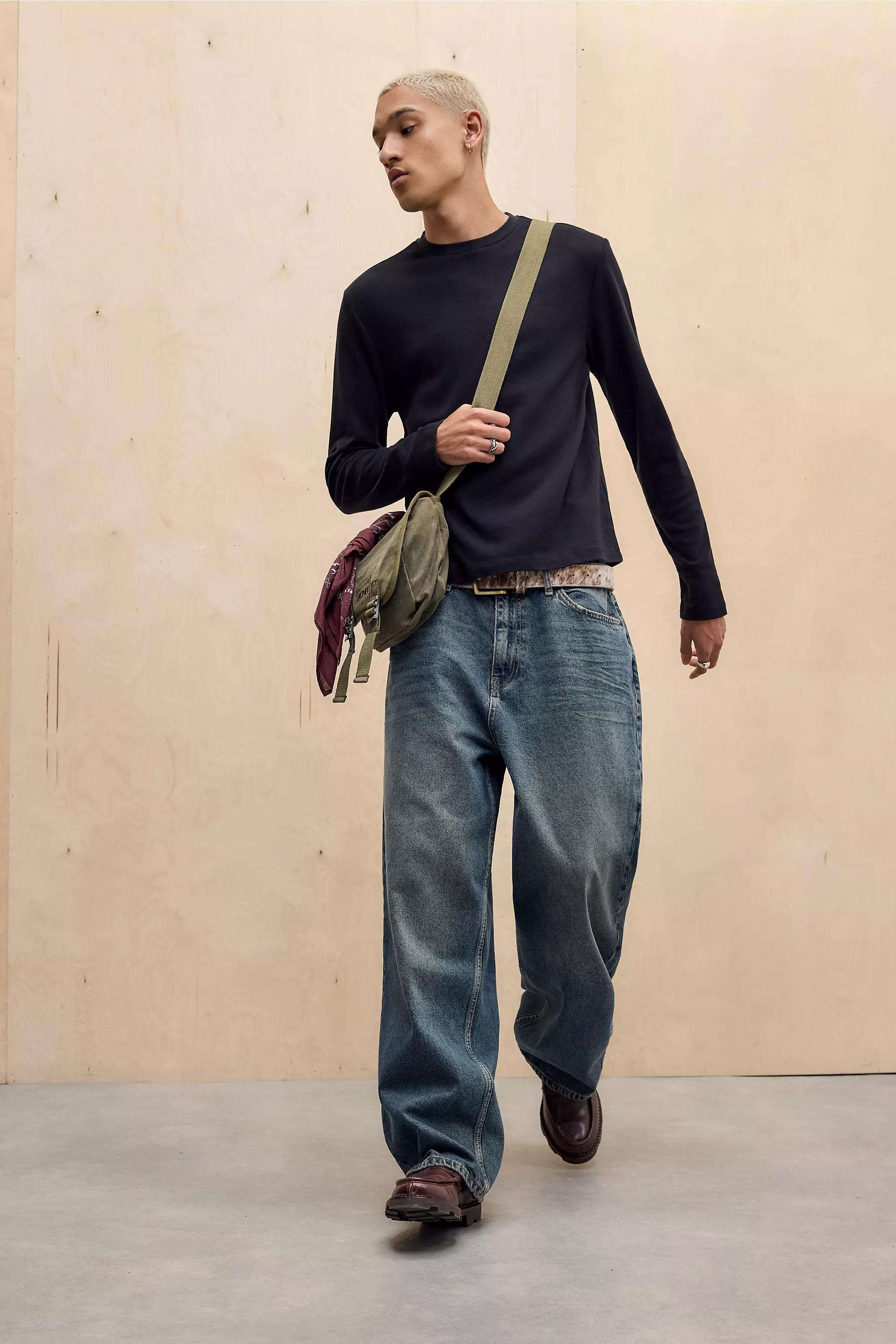 BLACK UO Black Long Sleeve Slim T-Shirt, BLK, large image number 1