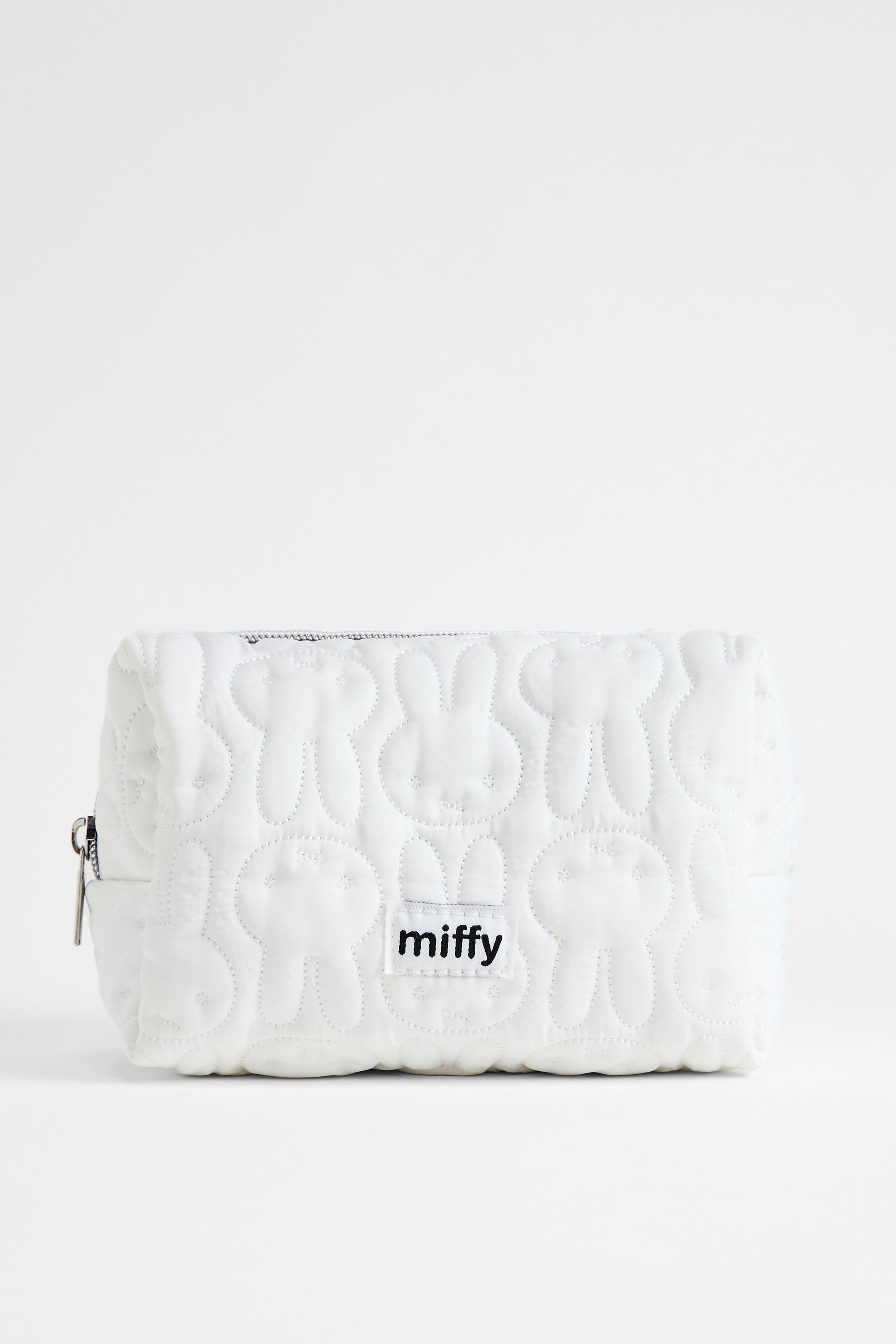 White Skinnydip Miffy Quilted Makeup Bag, WHT, medium