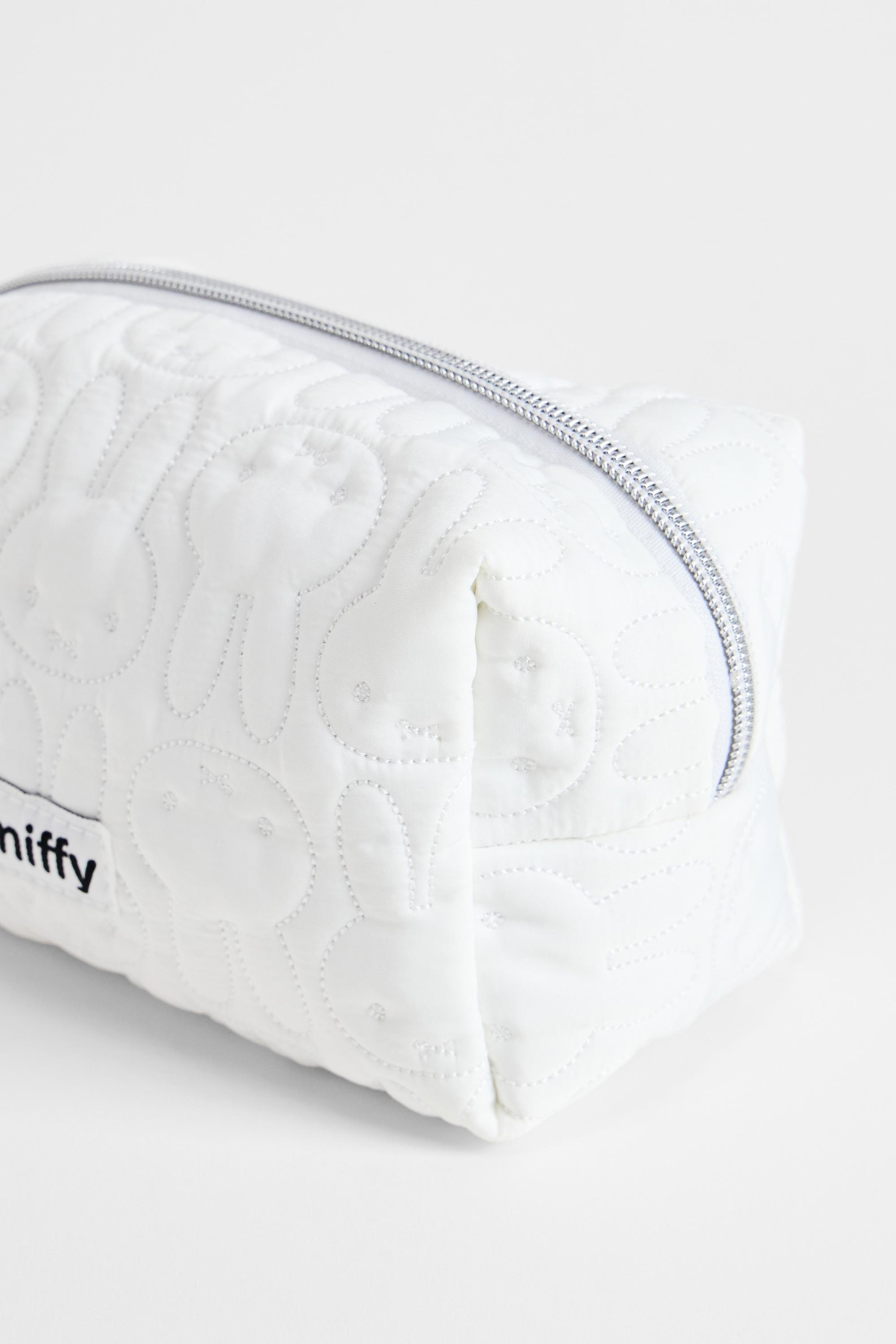 White Skinnydip Miffy Quilted Makeup Bag, WHT, medium