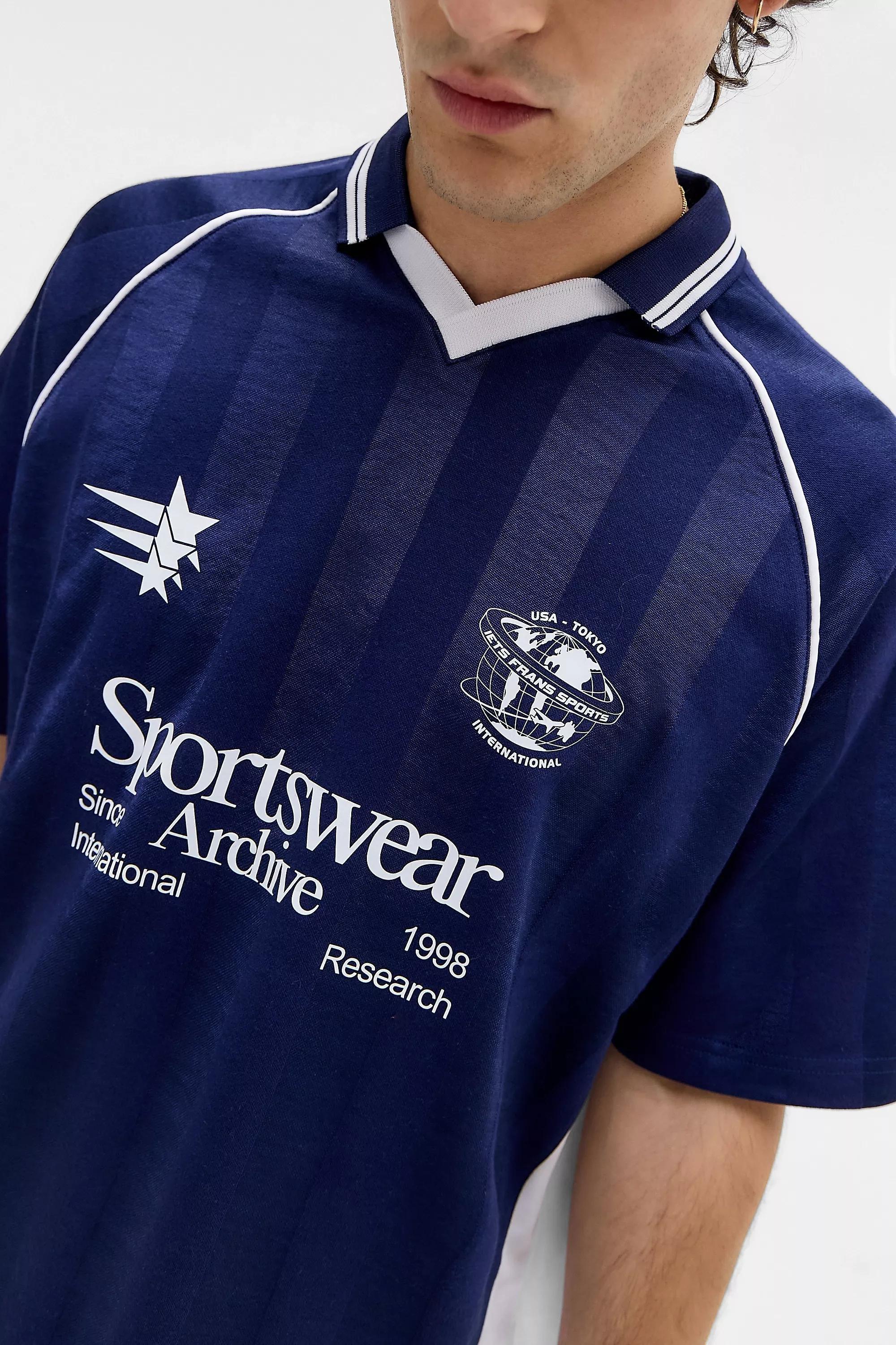 Navy iets frans... Short Sleeve Football T-Shirt, NAVY, large image number 1