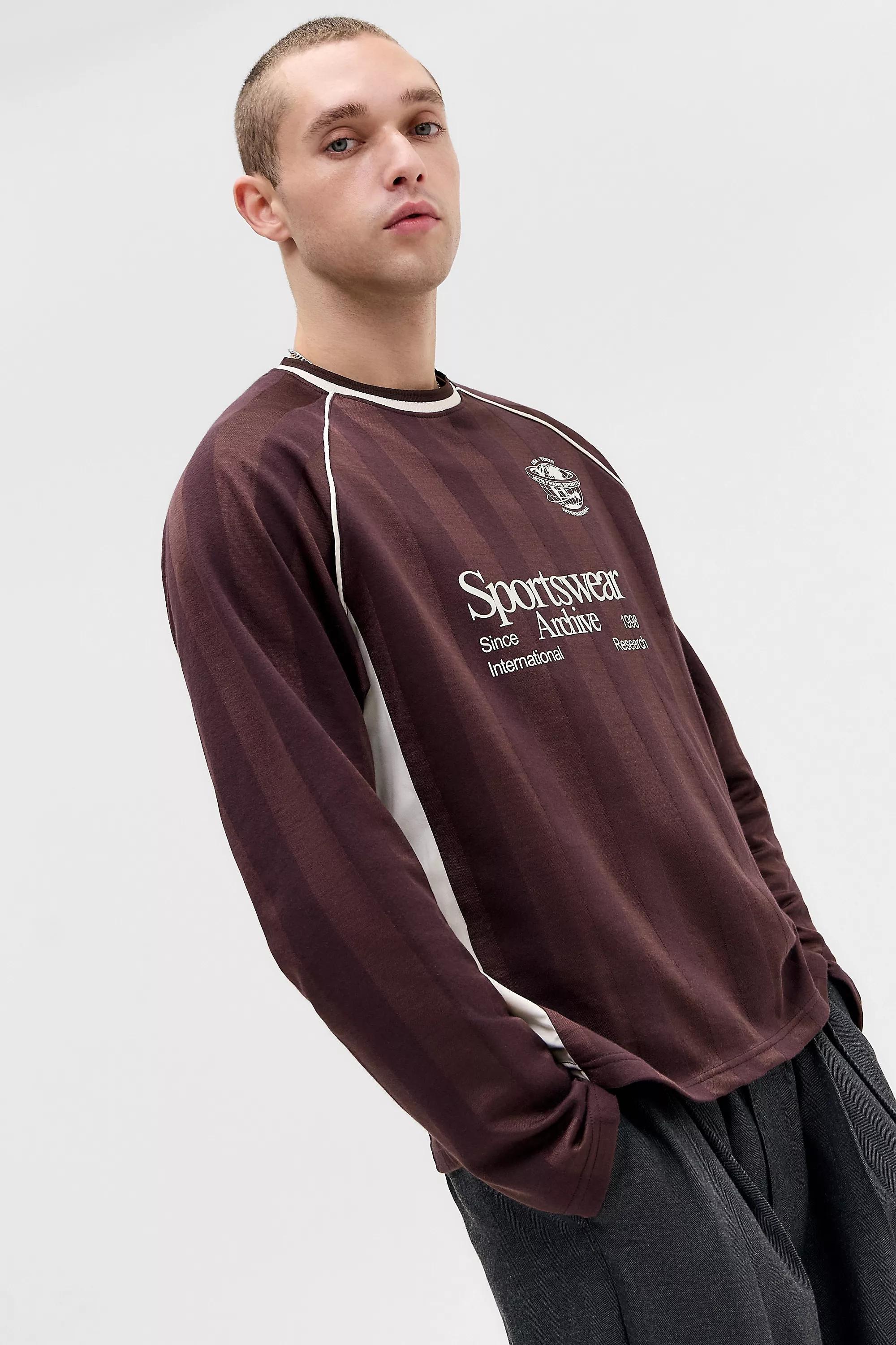 Brown iets frans... Stripe Sport Football T-Shirt, BRN, large image number 0