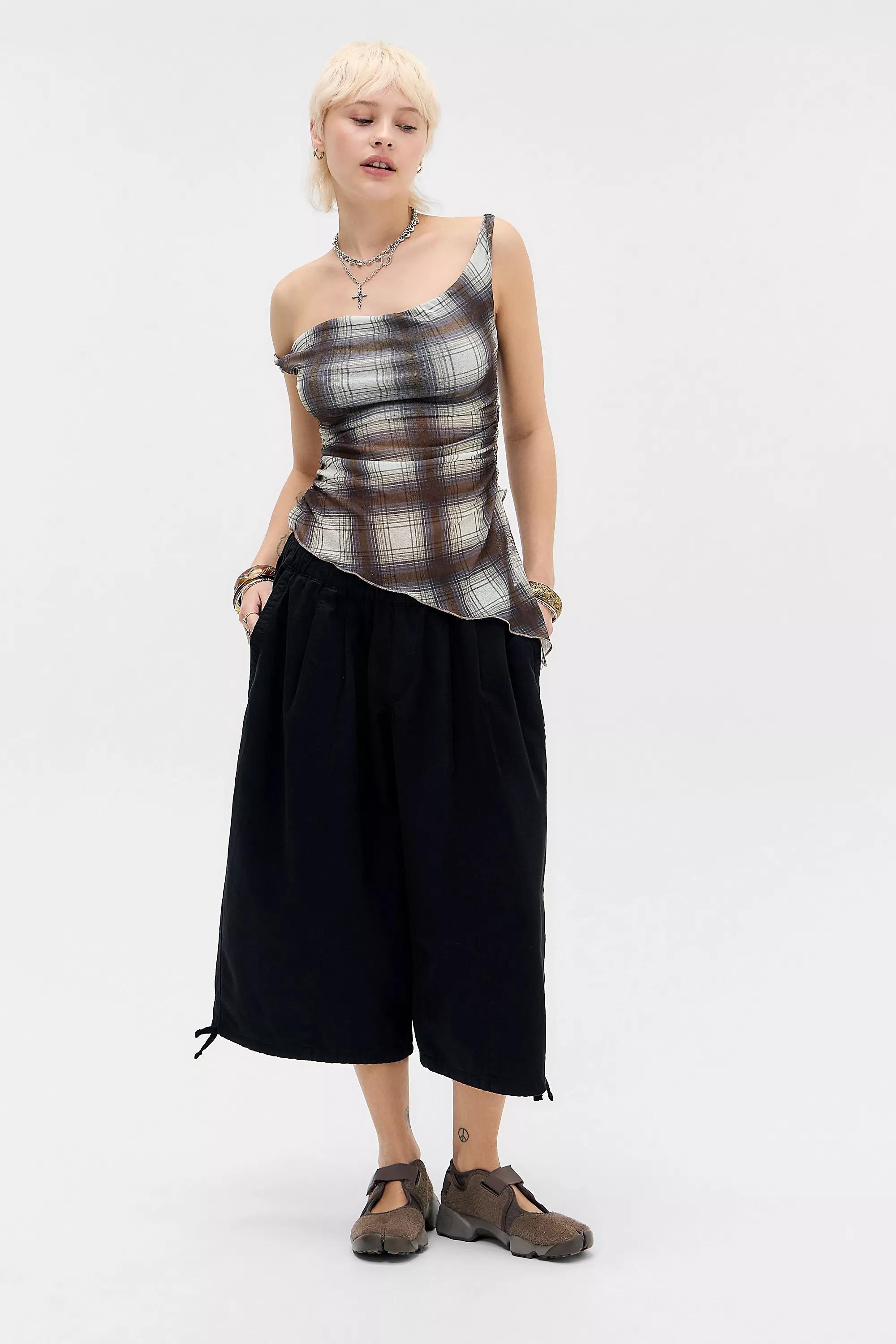 Black Bdg Bobbi Extreme Cropped Trousers, BLK, large image number 1