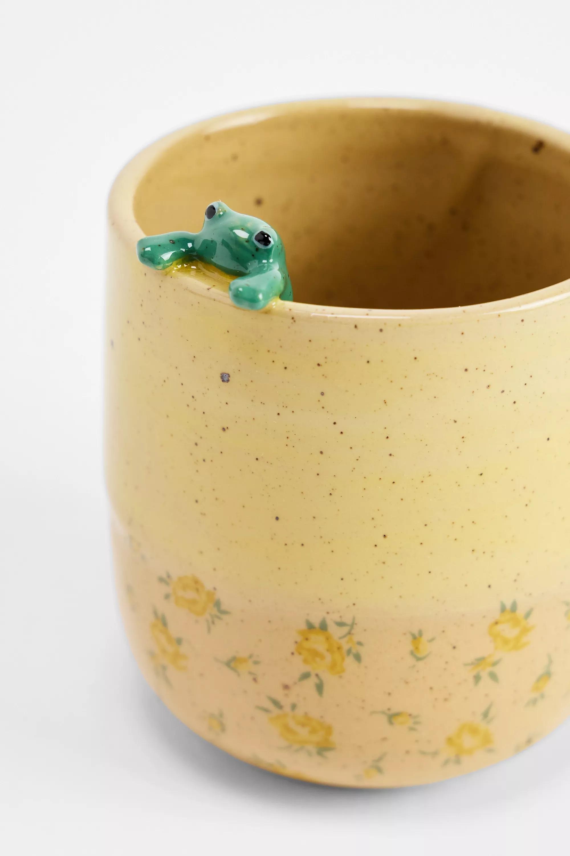 Yellow Peeking Frog Speckle Mug, YEL, medium