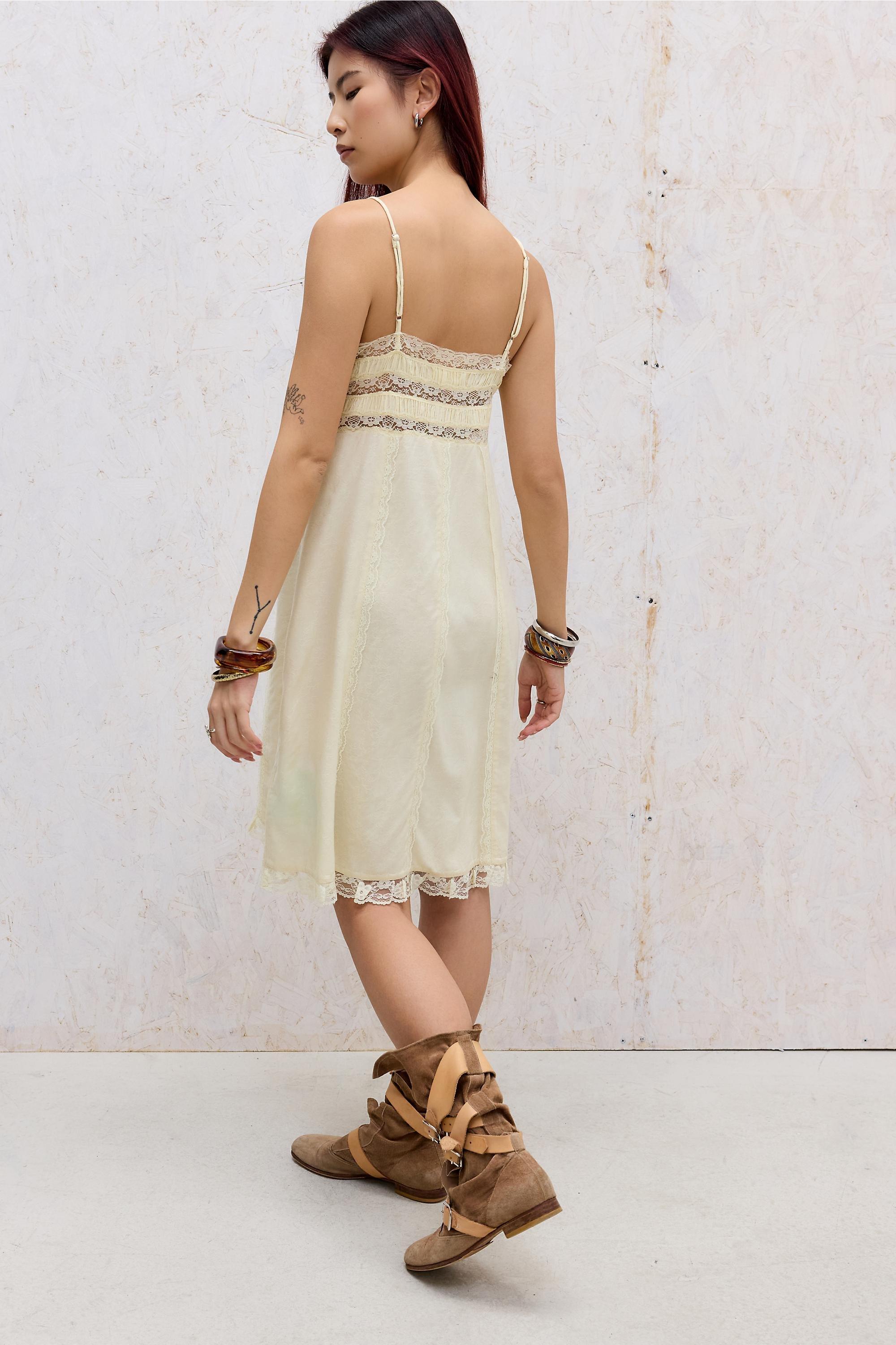 Yellow Light Before Dark Enya Button-Down Nightie, YEL, large image number 5