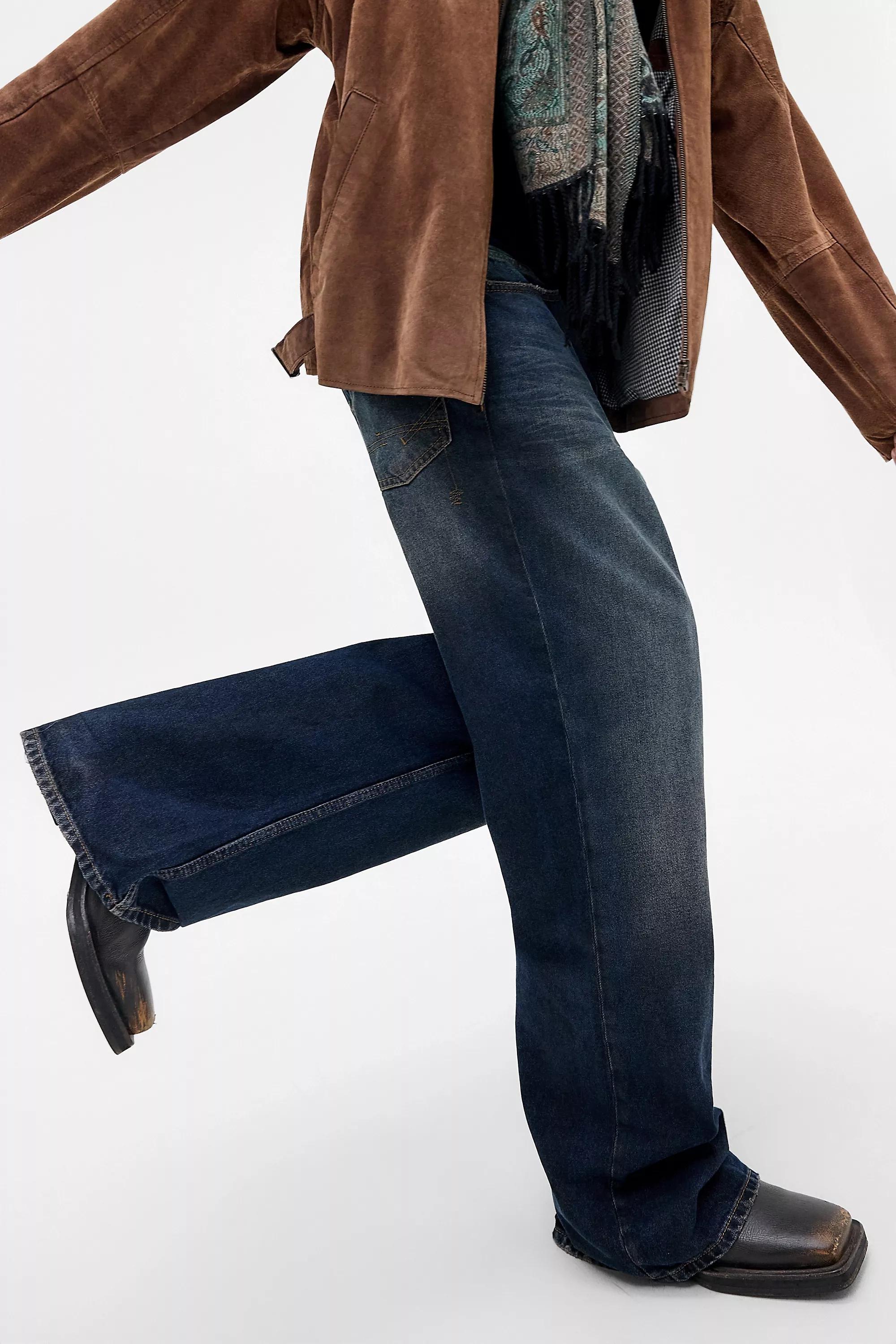 Blue Bdg Dillan Flared Jeans, BLUE, large image number 6