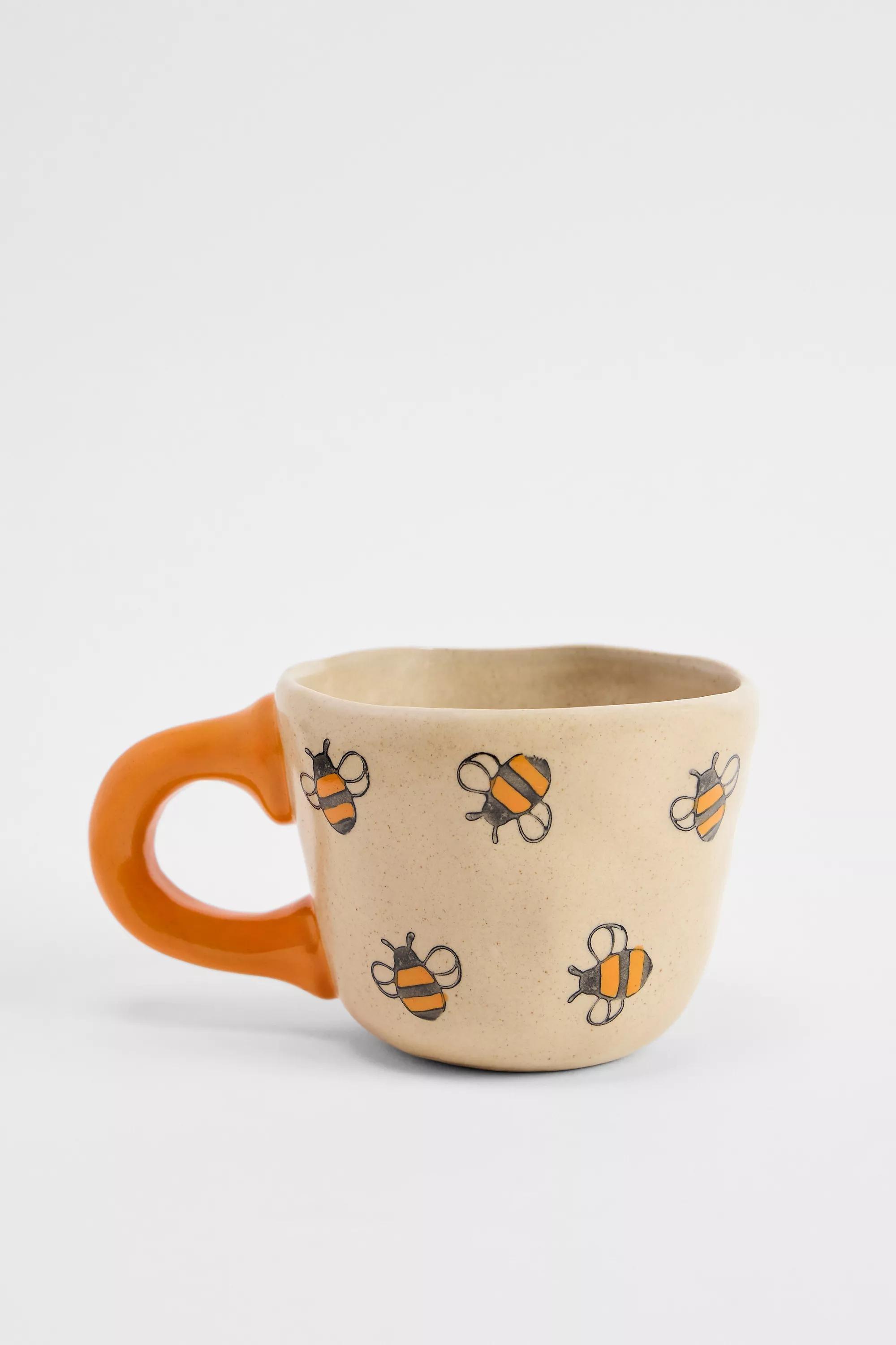 Yellow Painted Bee Mug, YEL, medium