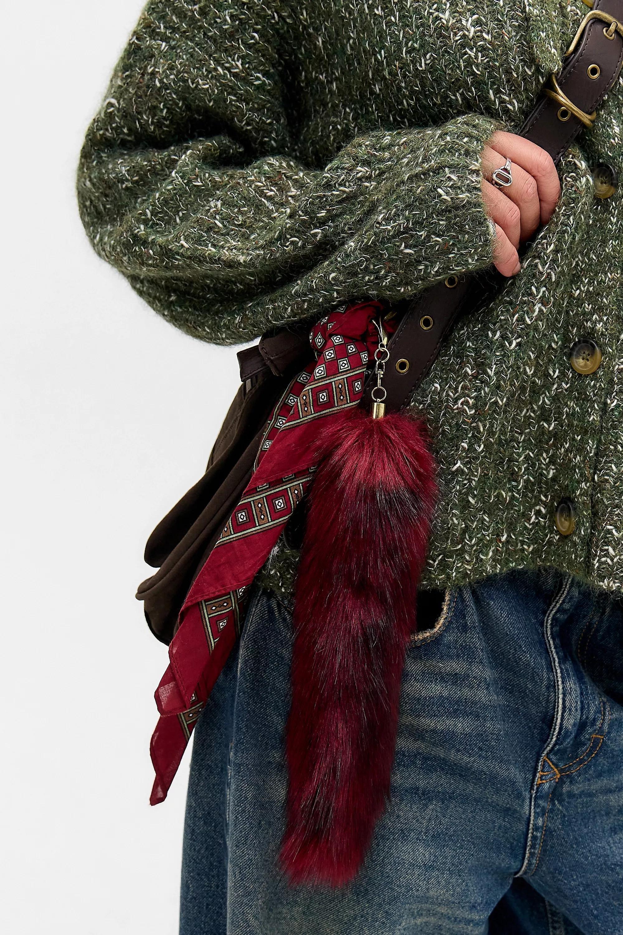 Burgundy Uo Faux Fur Tail Keyring, WINE, medium