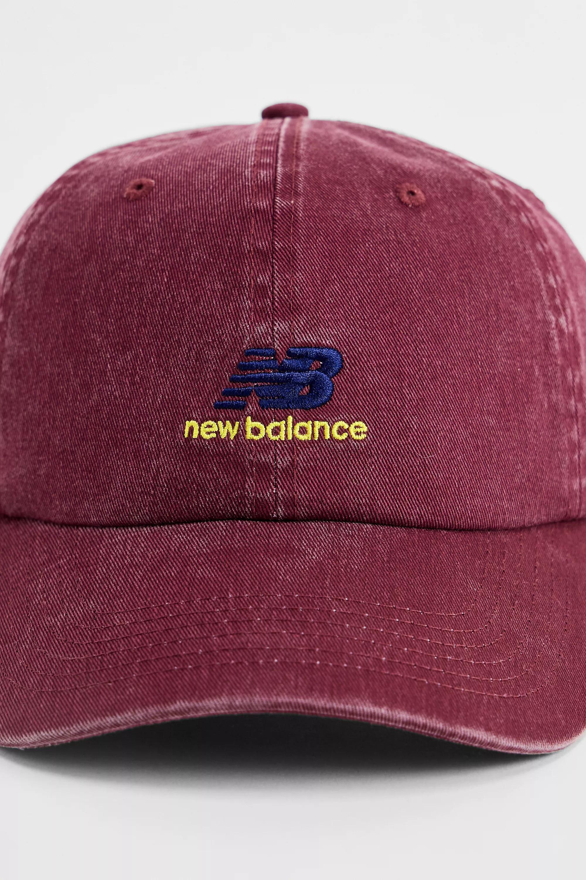 RED New Balance UO Exclusive Red Cap, RED, large image number 1