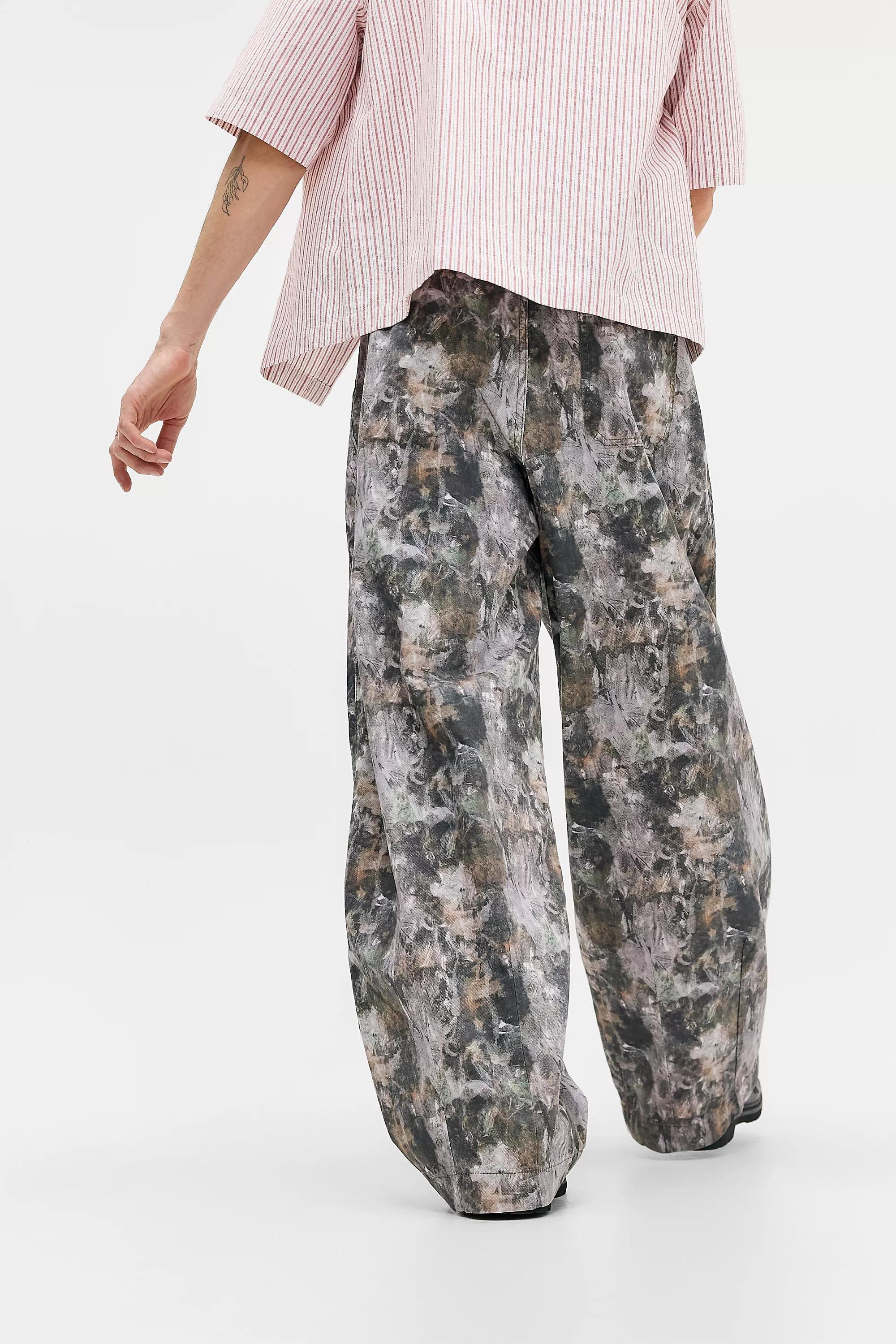 Multicolour Bdg Bobbi Watercolour Camo Baggy Cocoon Trousers, ASSORT, large image number 3