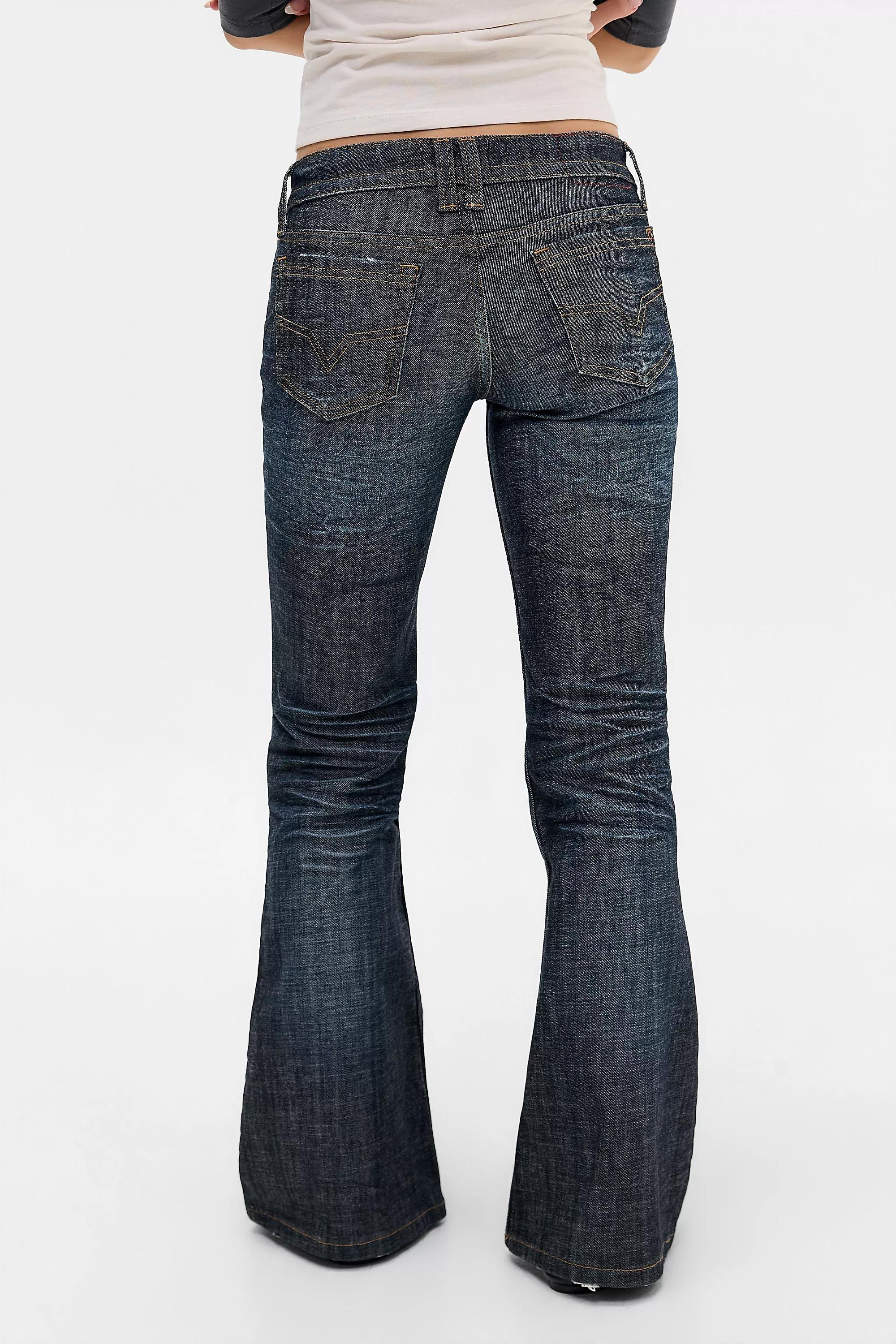 VINTAGE DENIM DARK BDG Miko Low Rise Skinny Bootcut Jeans, VINTAGE DENIM DARK, large image number 6