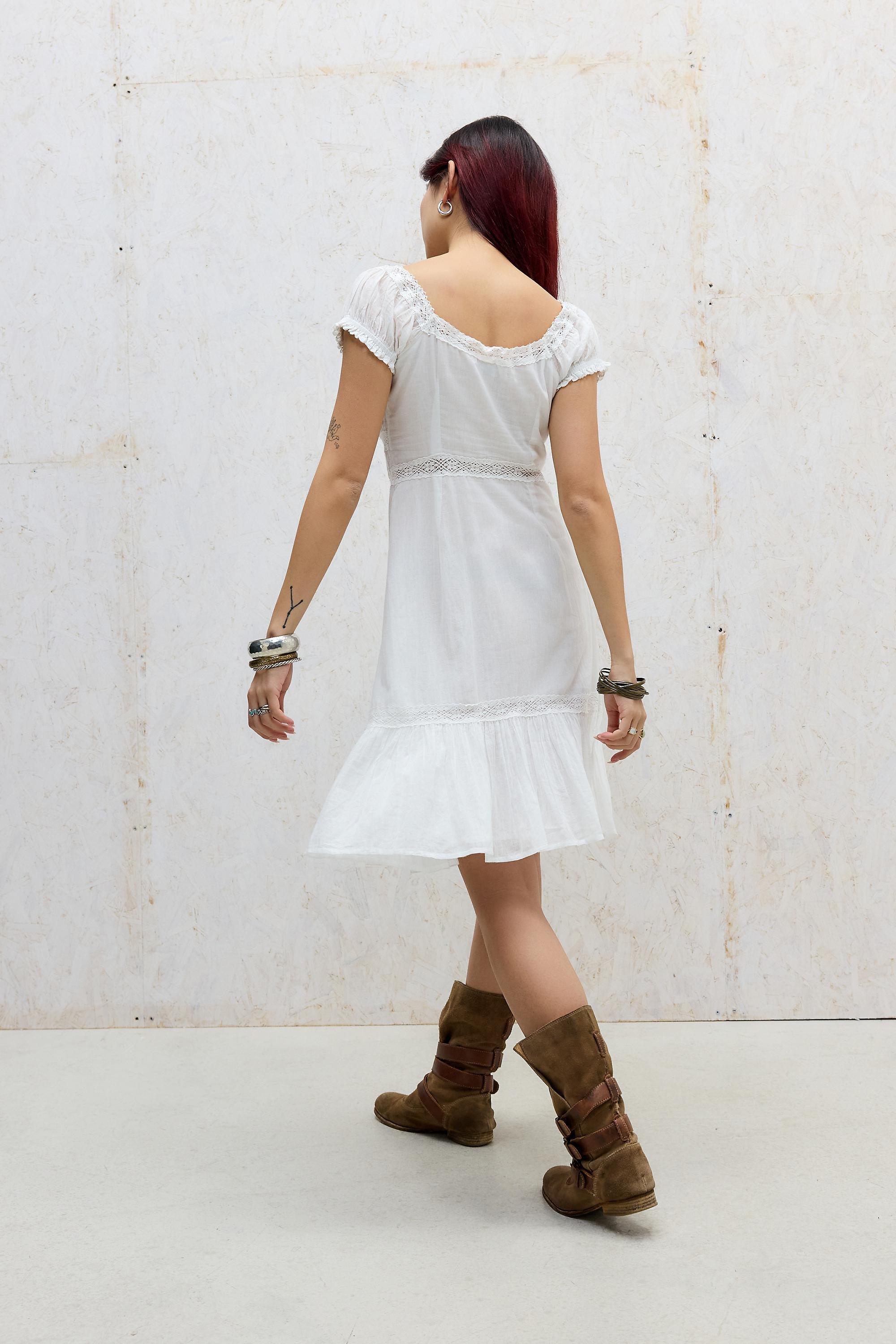 White Kimchi Blue Faye Awkward Prairie Dress, WHT, large image number 3