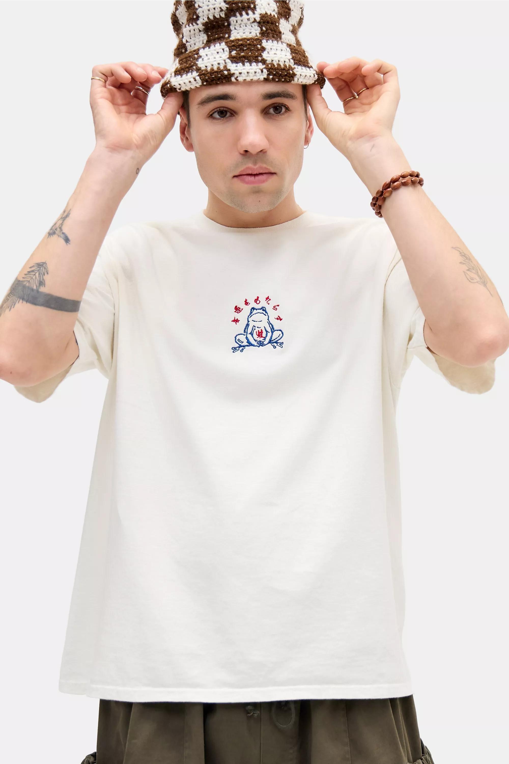 White Uo Ecru Frog Graphic T-Shirt, CREME, medium